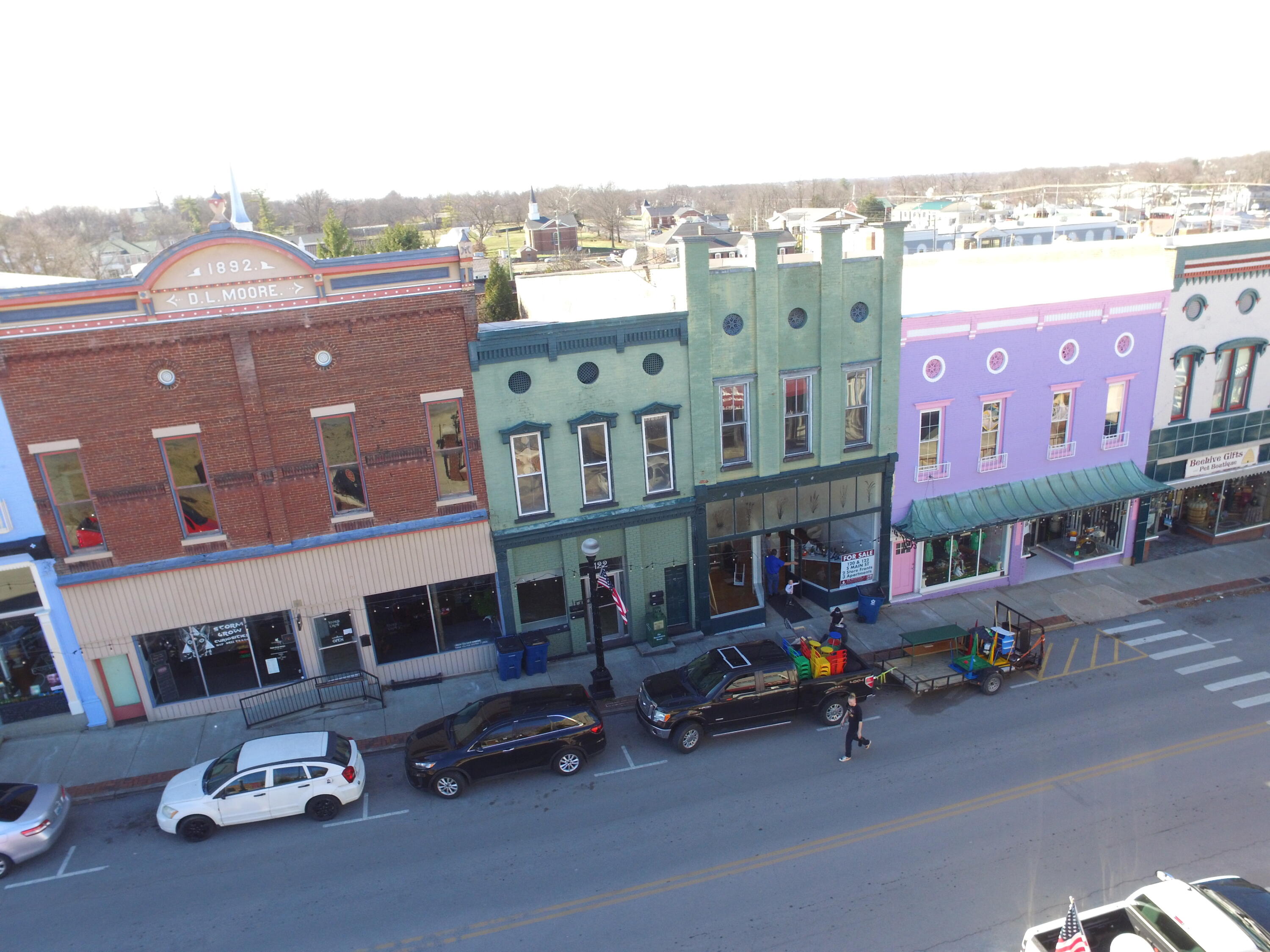 120 S Main Street Property Photo 32
