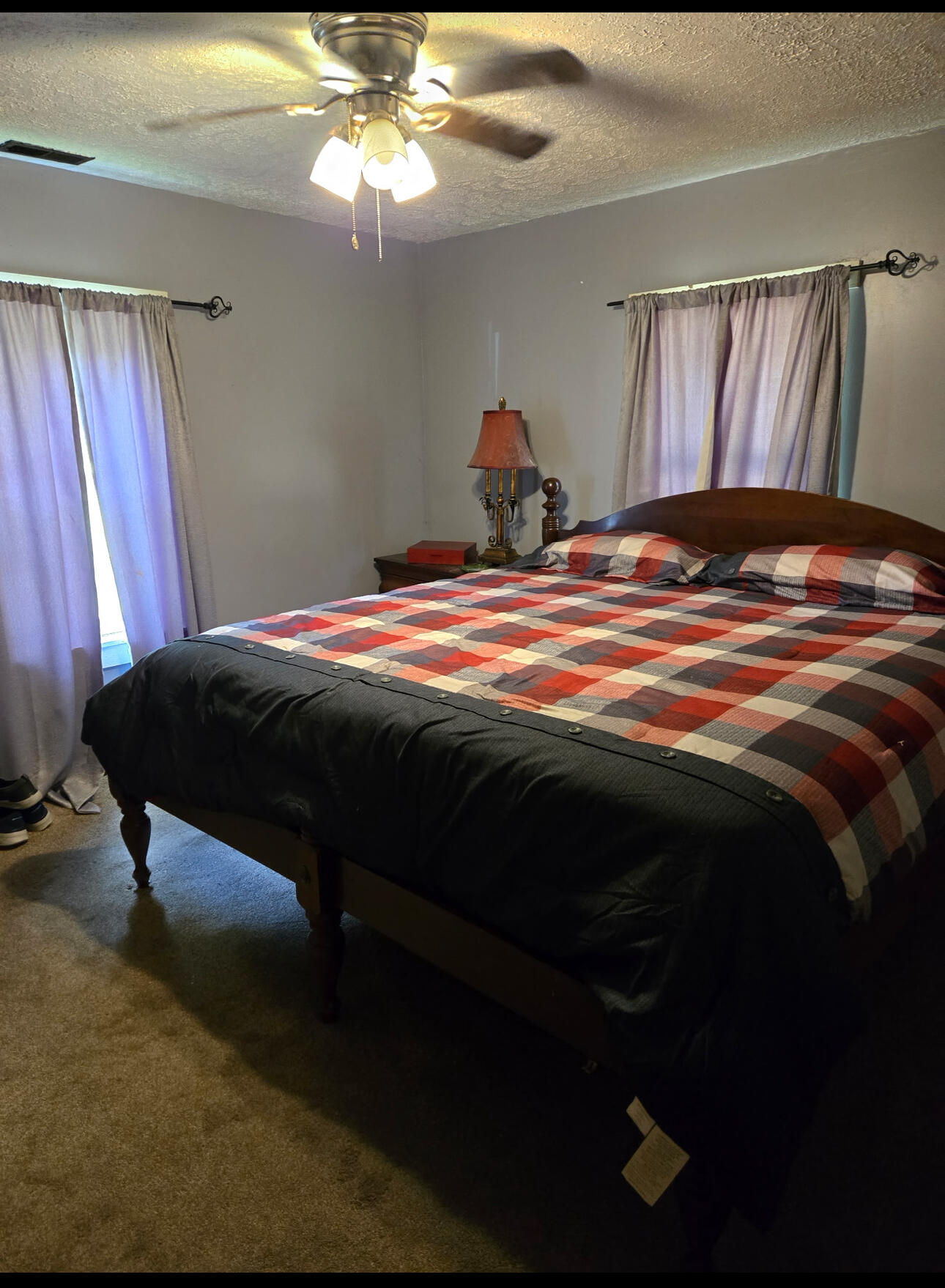 208 4th Street Property Photo 4