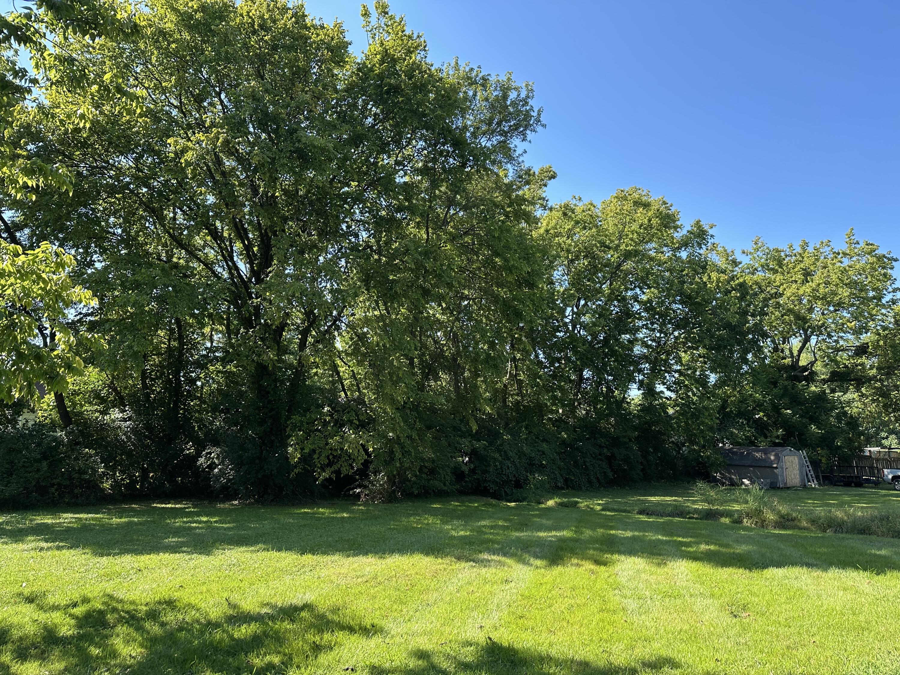 208 4th Street Property Photo 10