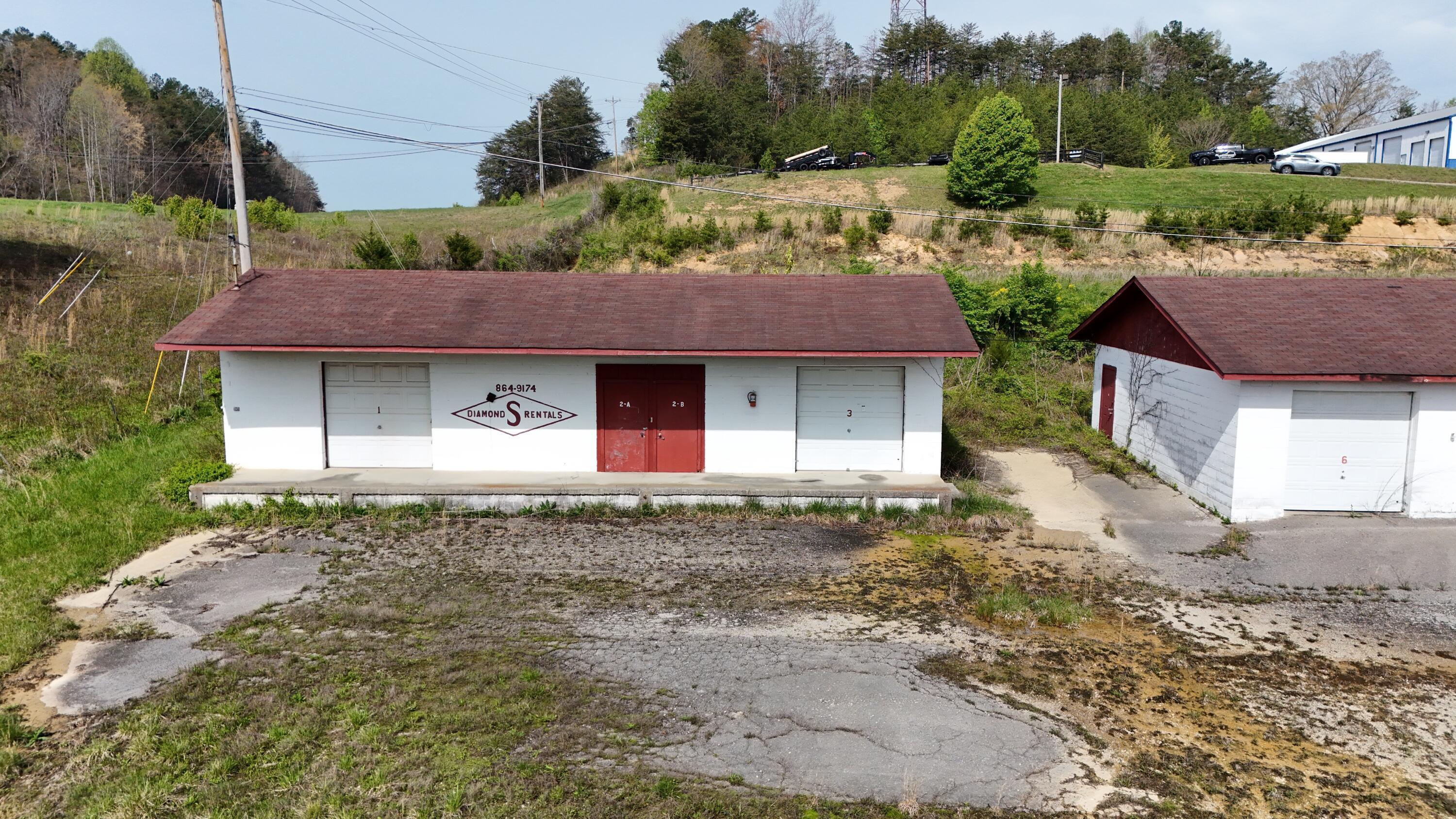229 Somerset Road Property Photo 9