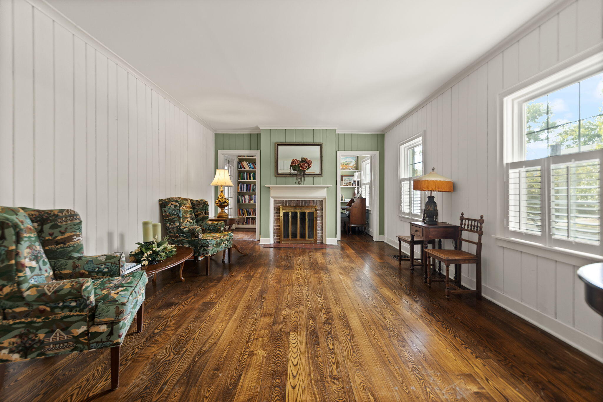 242 Henry Clay Boulevard Property Photo 22