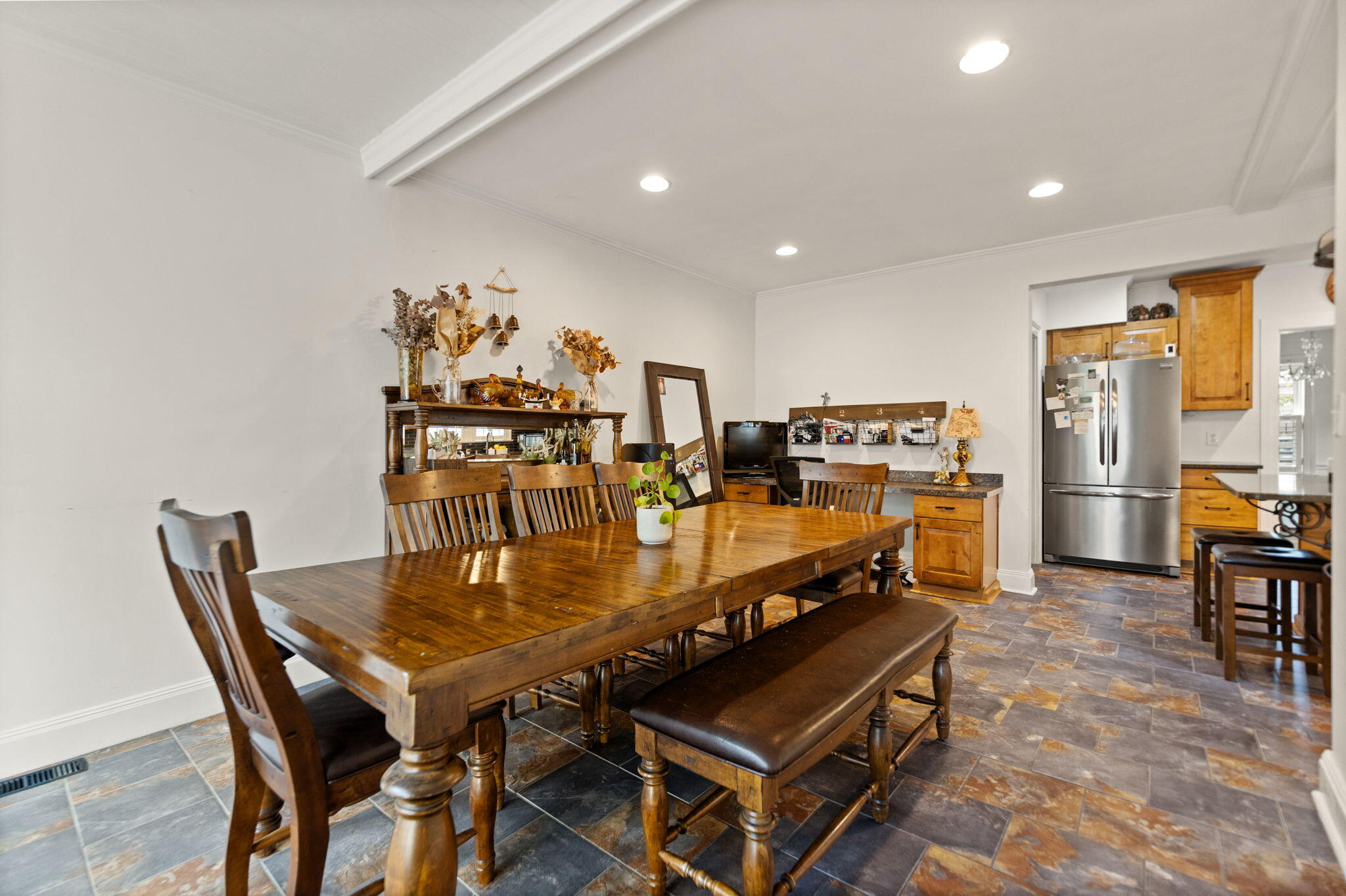 242 Henry Clay Boulevard Property Photo 33