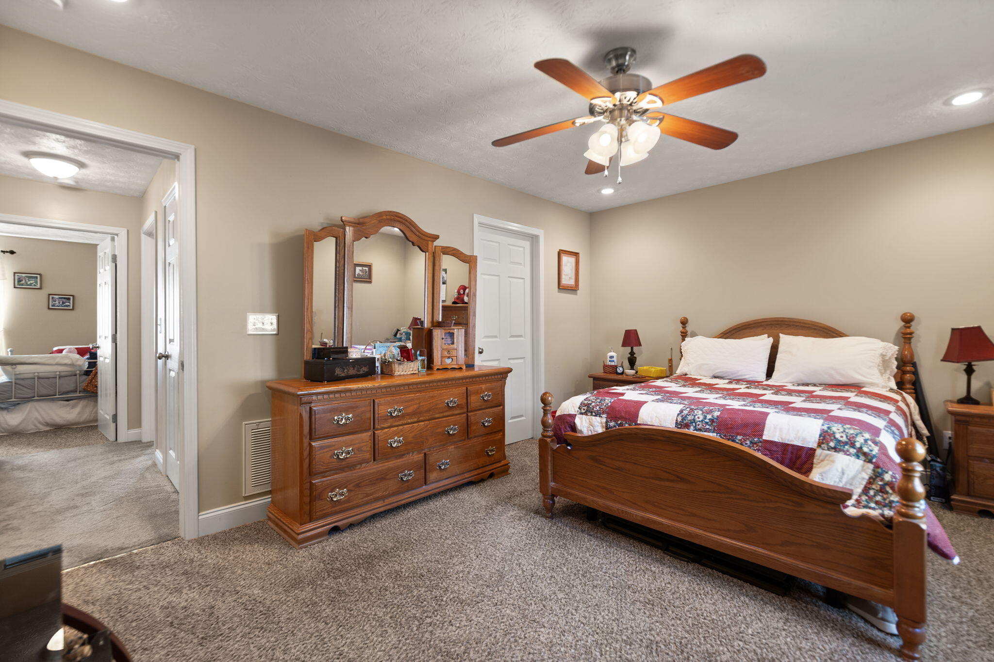 141 Parker Lane Property Photo 17