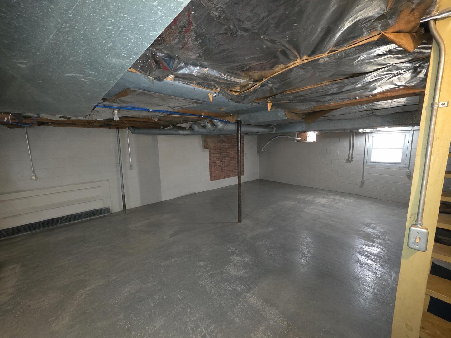 735 Whitley Street Property Photo 33