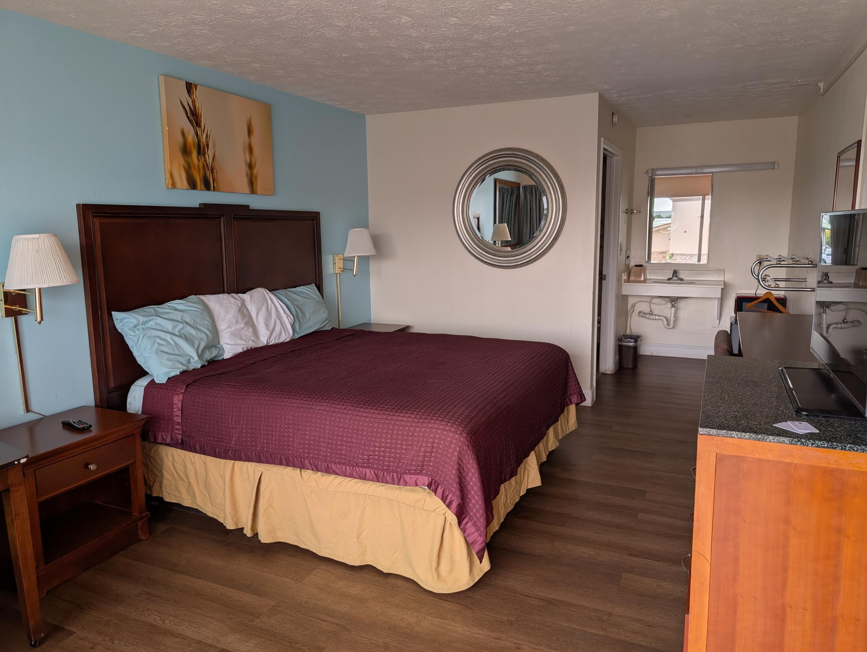 230 Eastern Property Photo 5