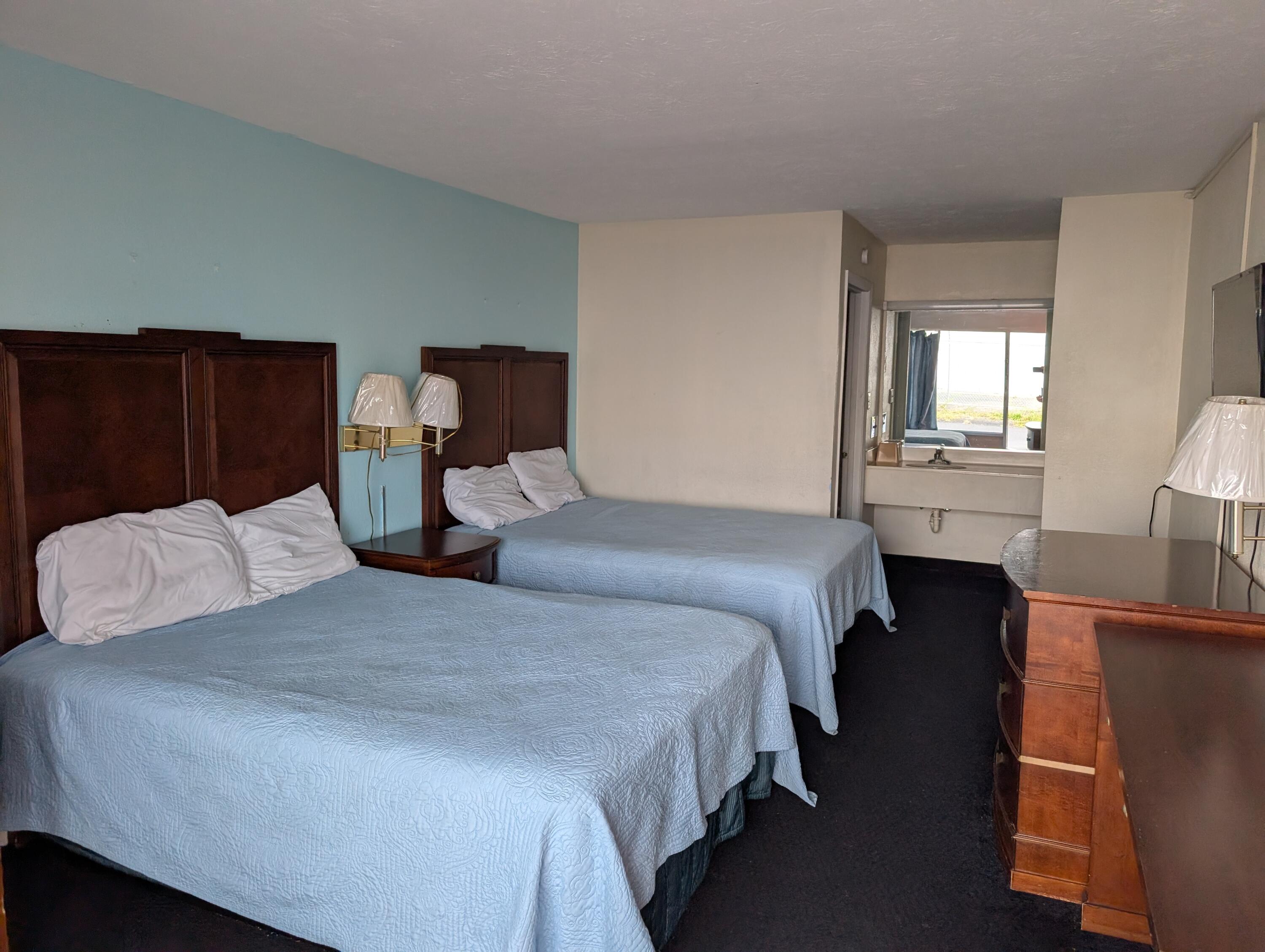 230 Eastern Property Photo 6