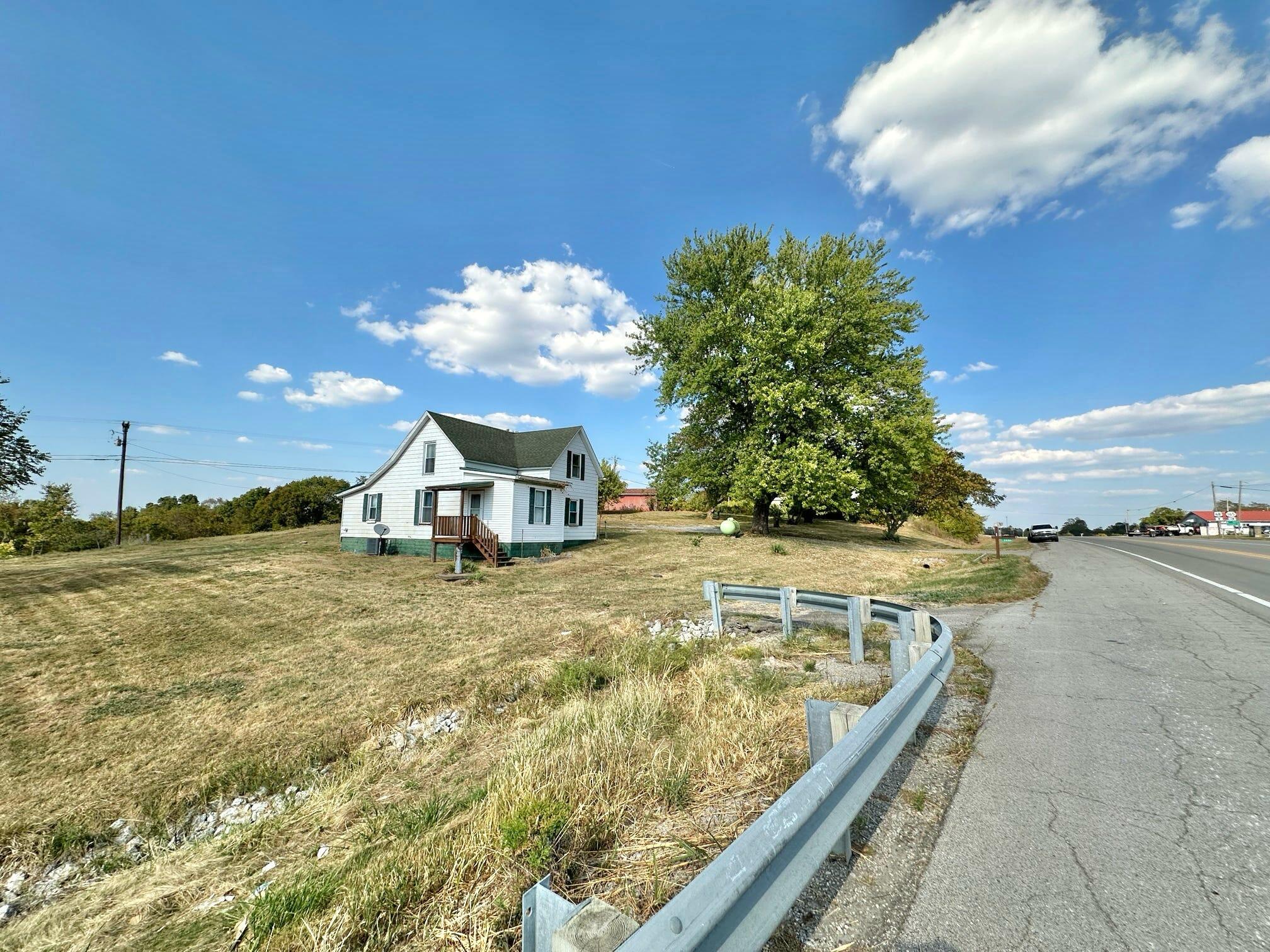2524 Us 68 Property Photo 7