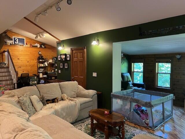 1085 Spring Branch Road Property Photo 11