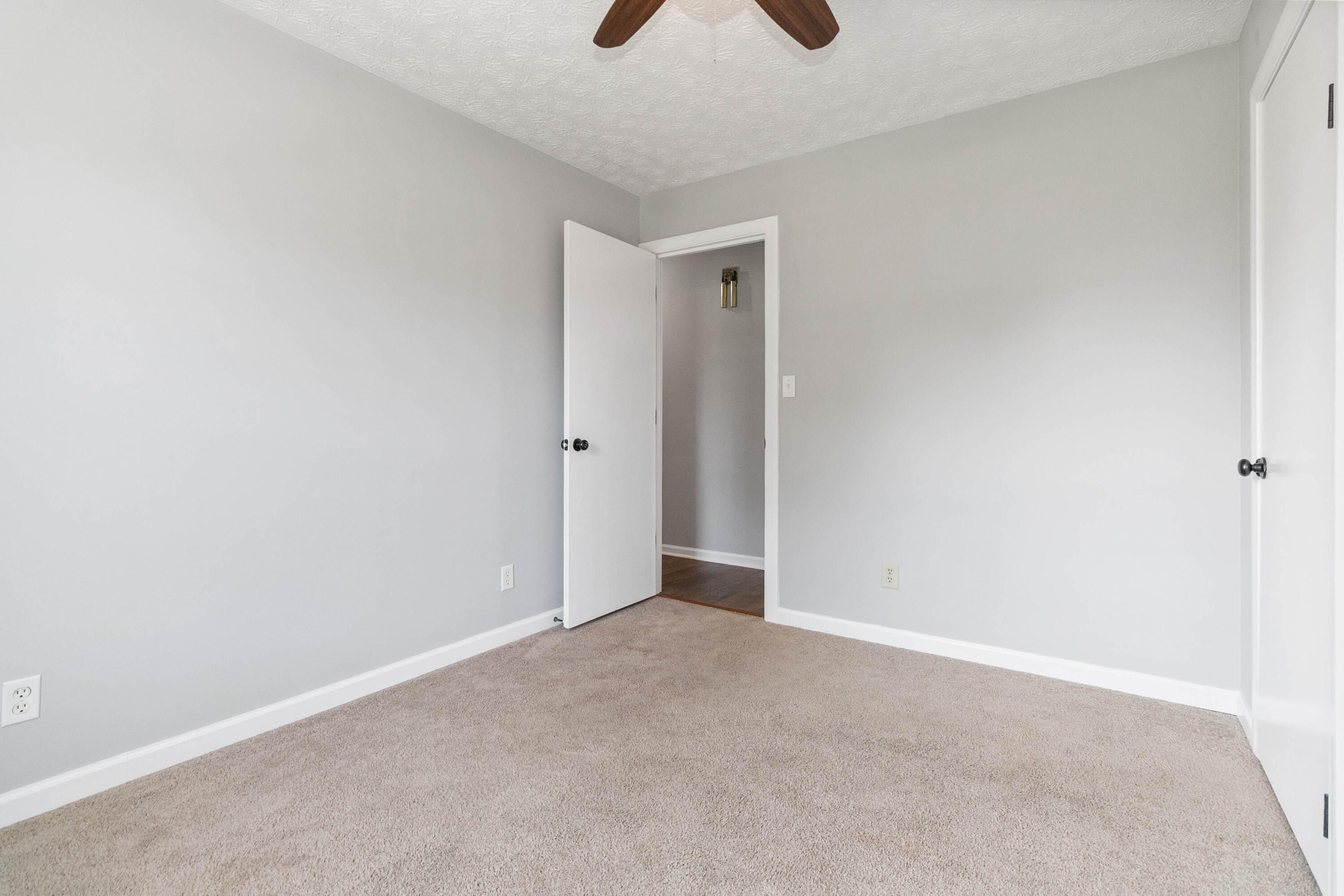 175 Robin Drive Property Photo 18