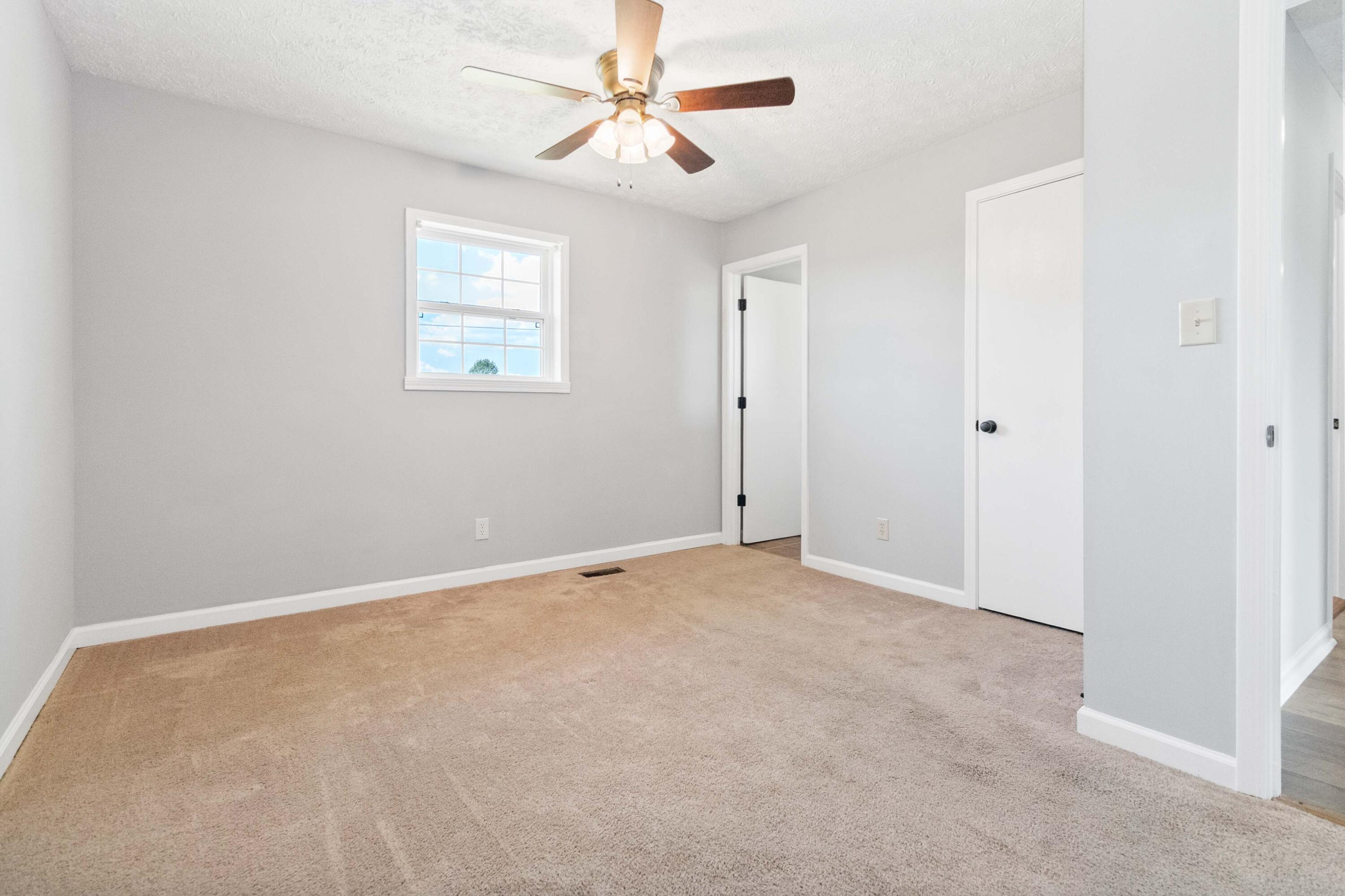 175 Robin Drive Property Photo 28