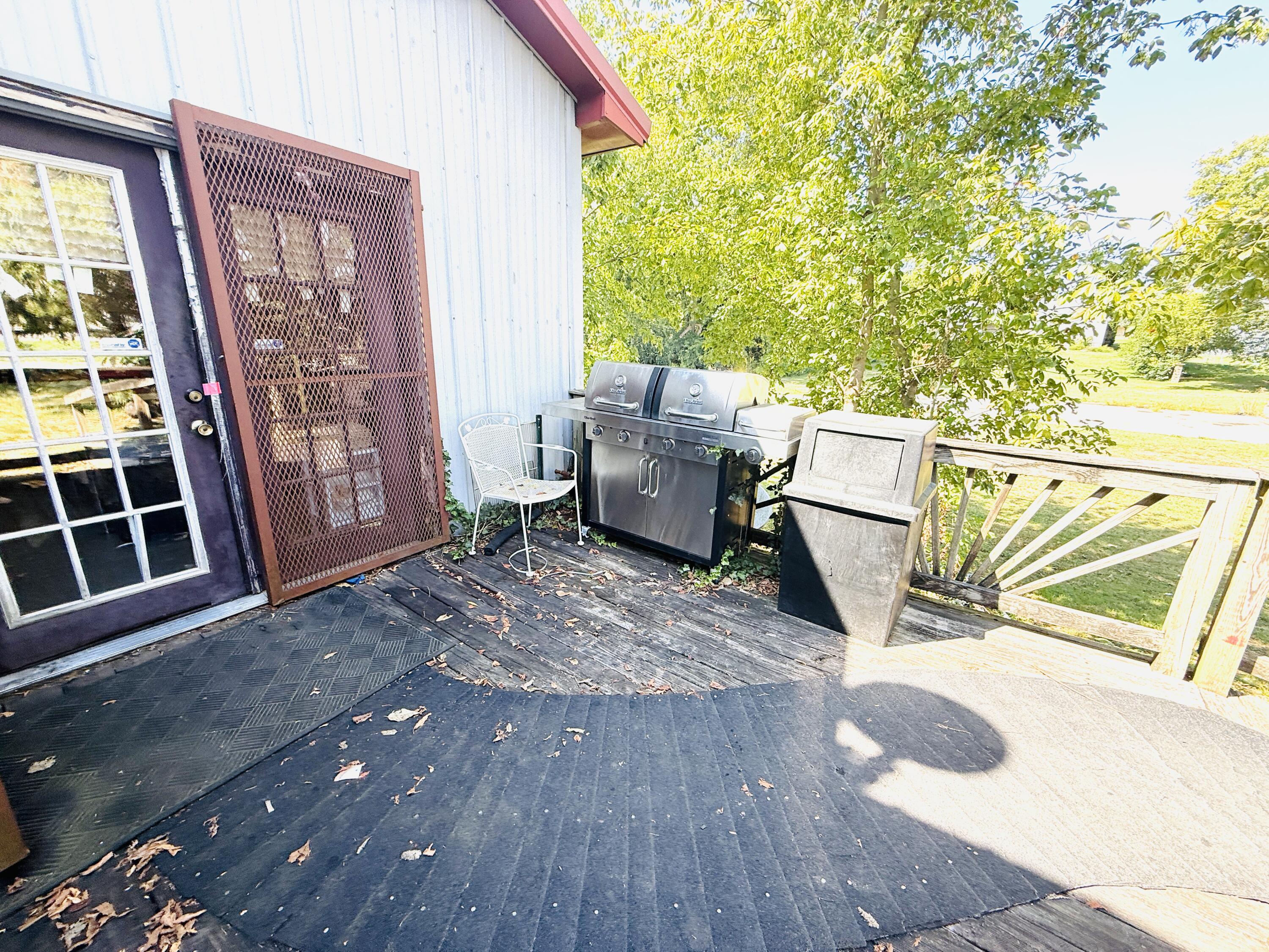 105 W Main Street Property Photo 70