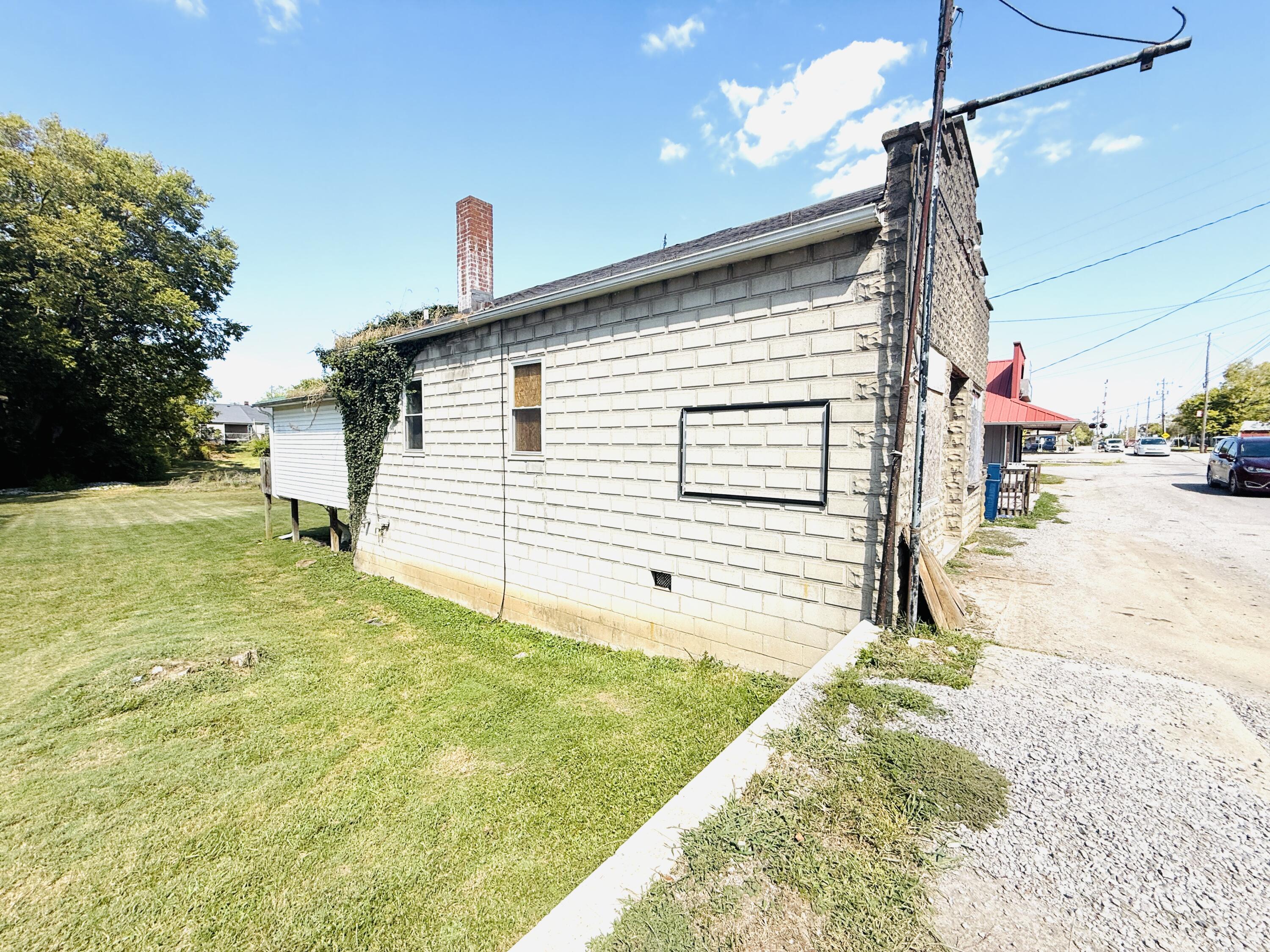 105 W Main Street Property Photo 84