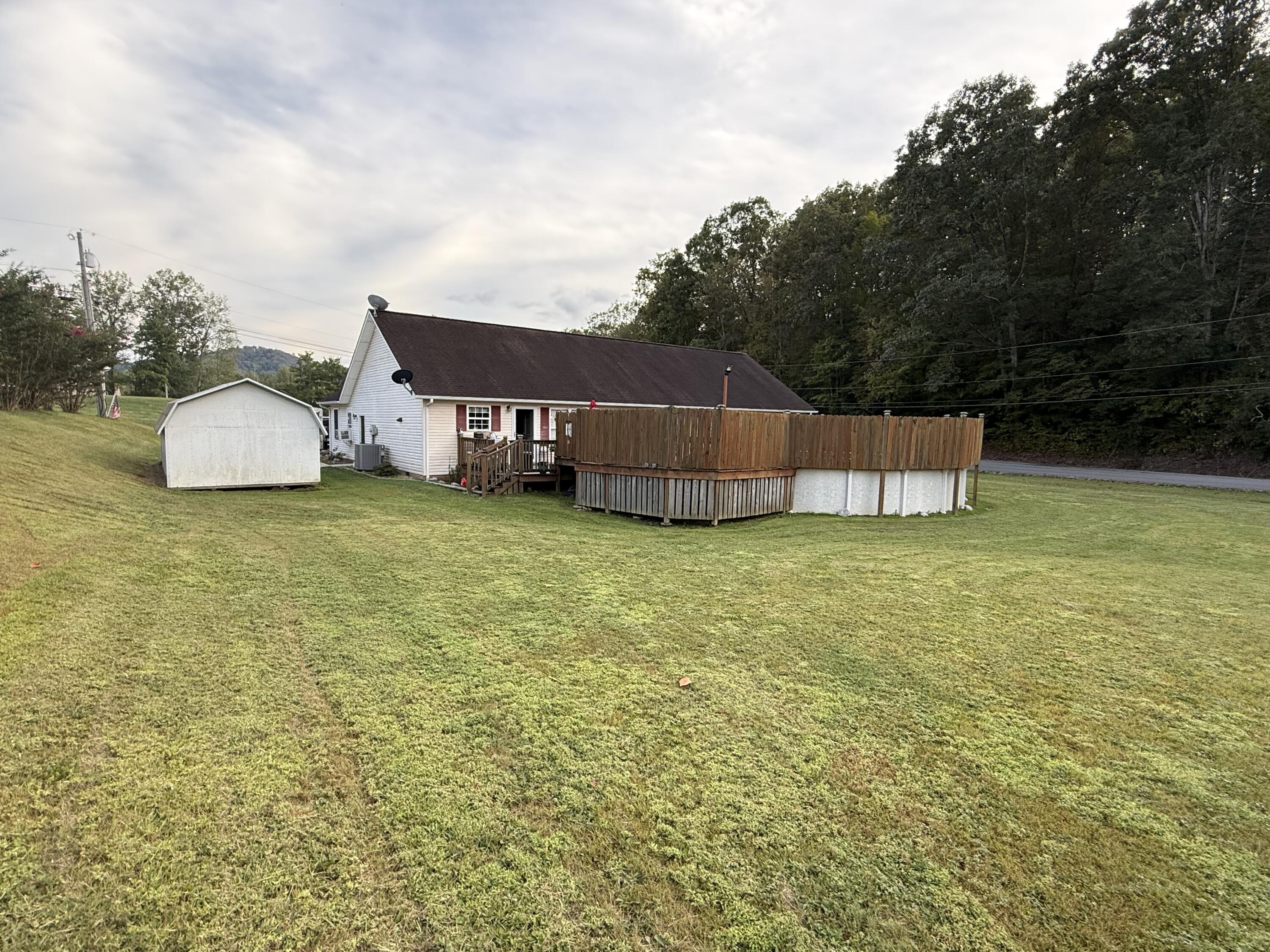 25 Red Oak Drive Property Photo 10