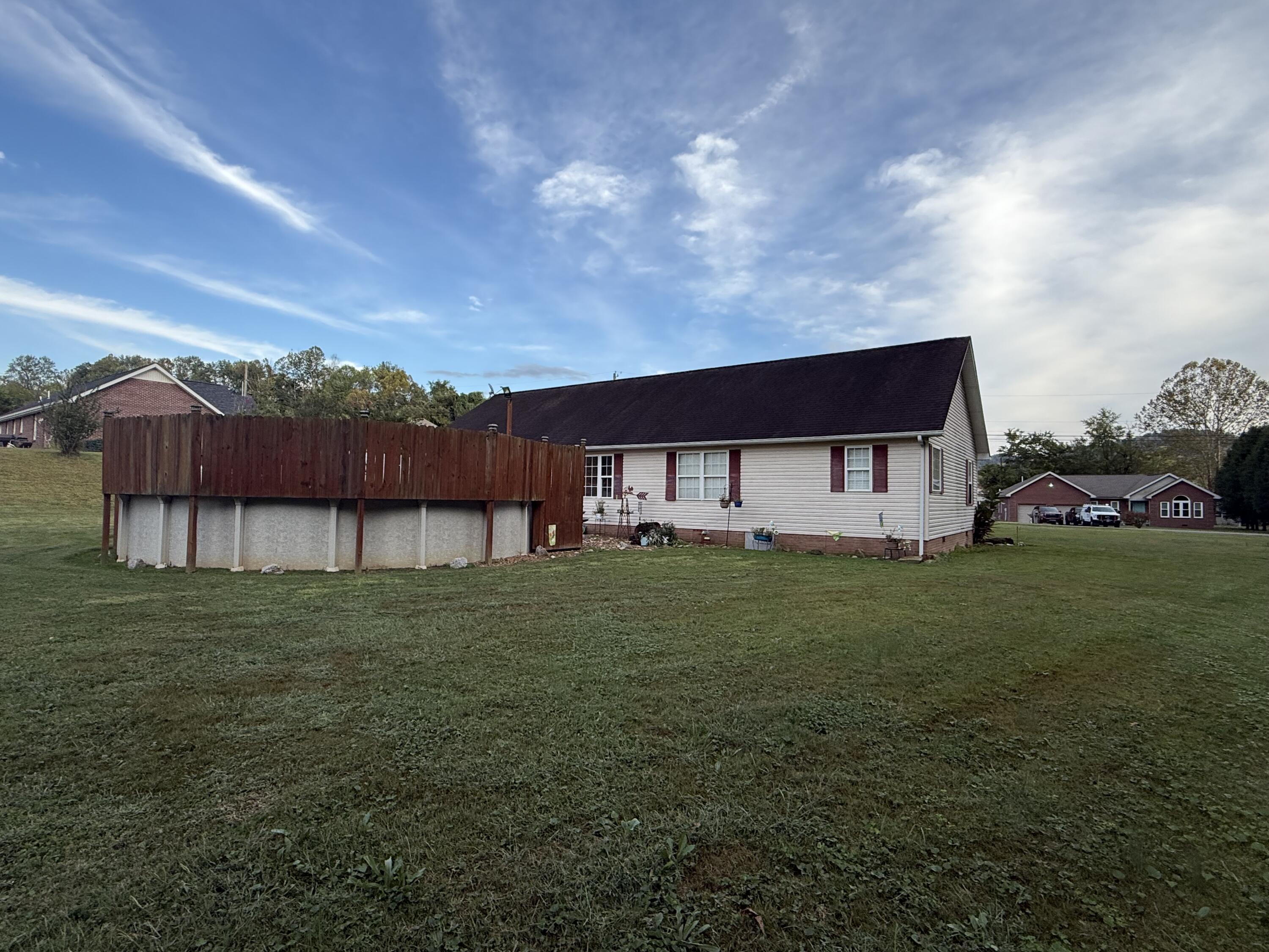 25 Red Oak Drive Property Photo 11