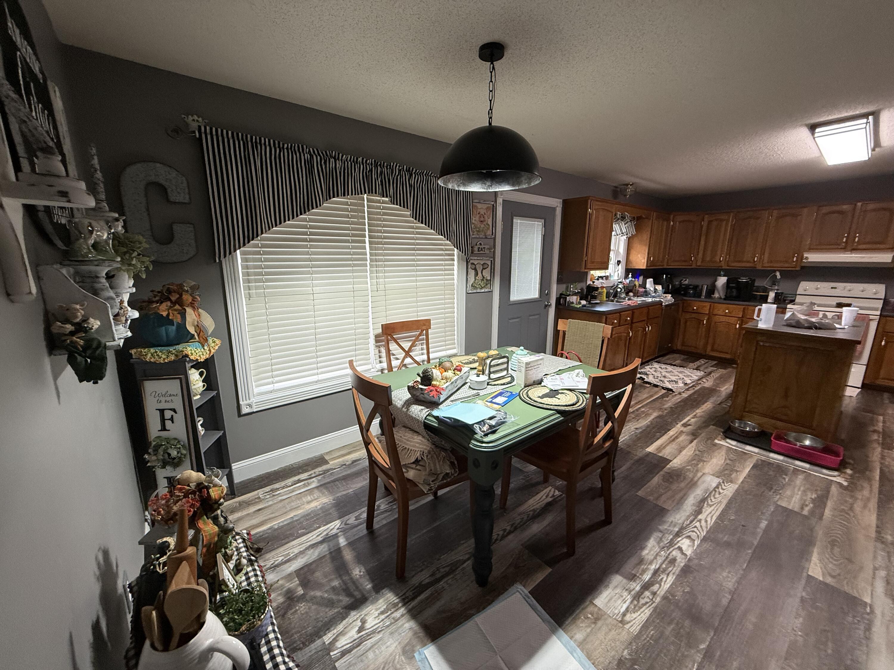 25 Red Oak Drive Property Photo 12