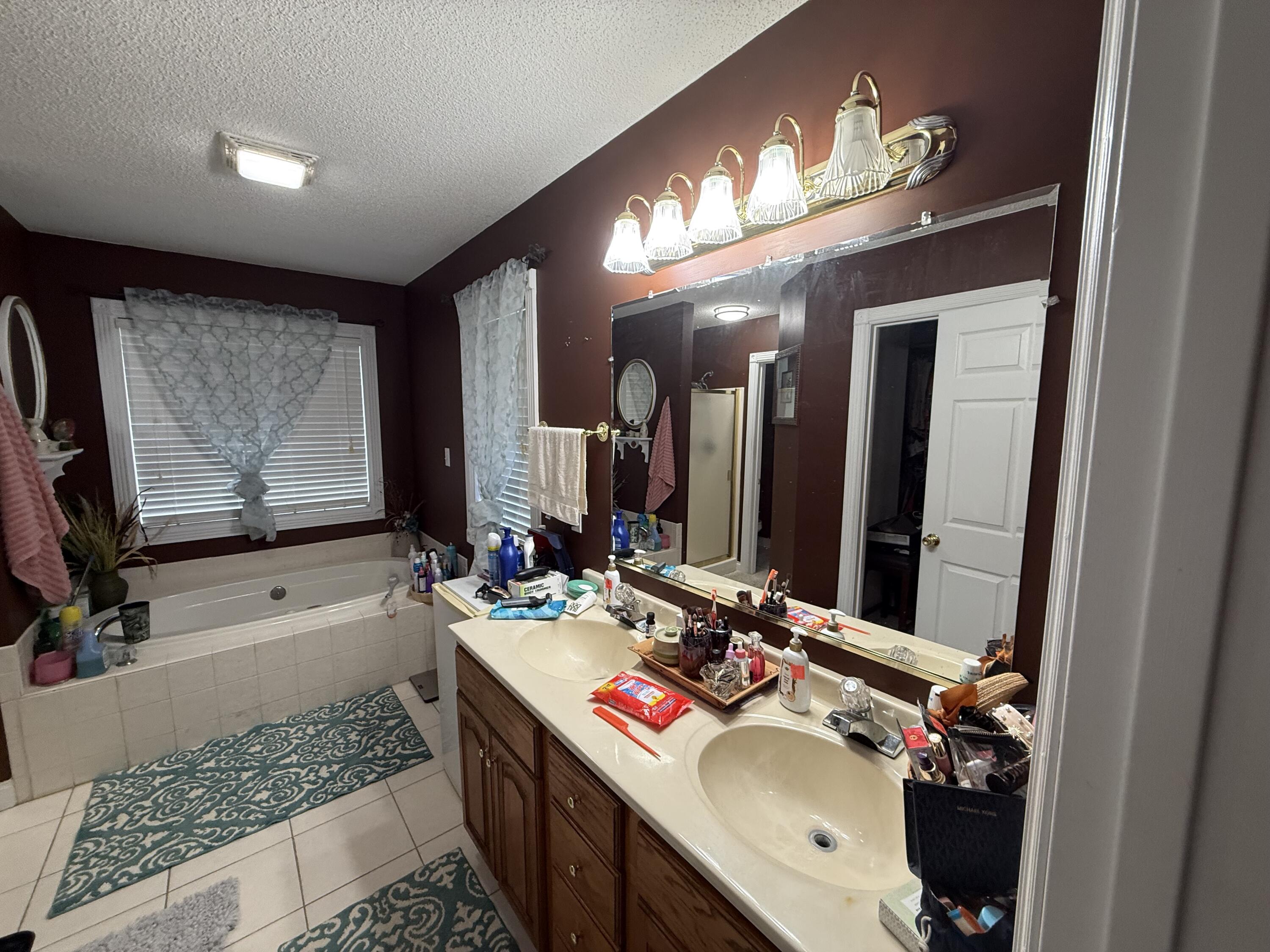 25 Red Oak Drive Property Photo 20