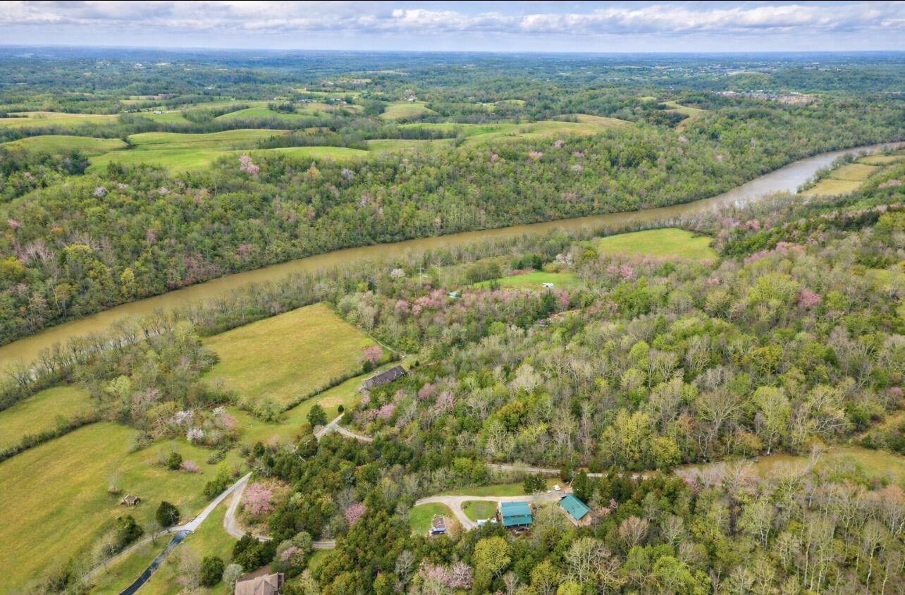5050 Dry Branch Road Property Photo 2