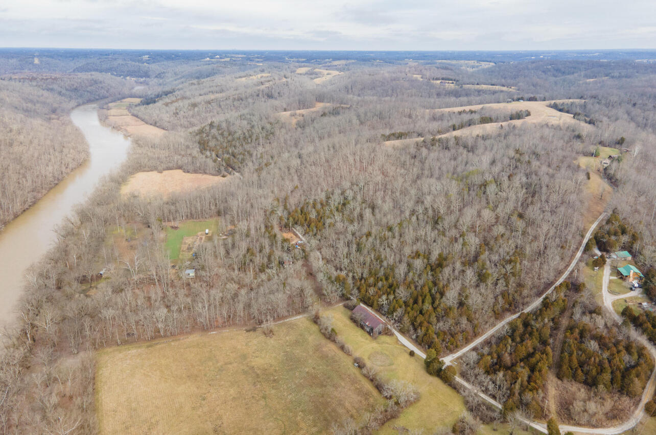 5050 Dry Branch Road Property Photo 11