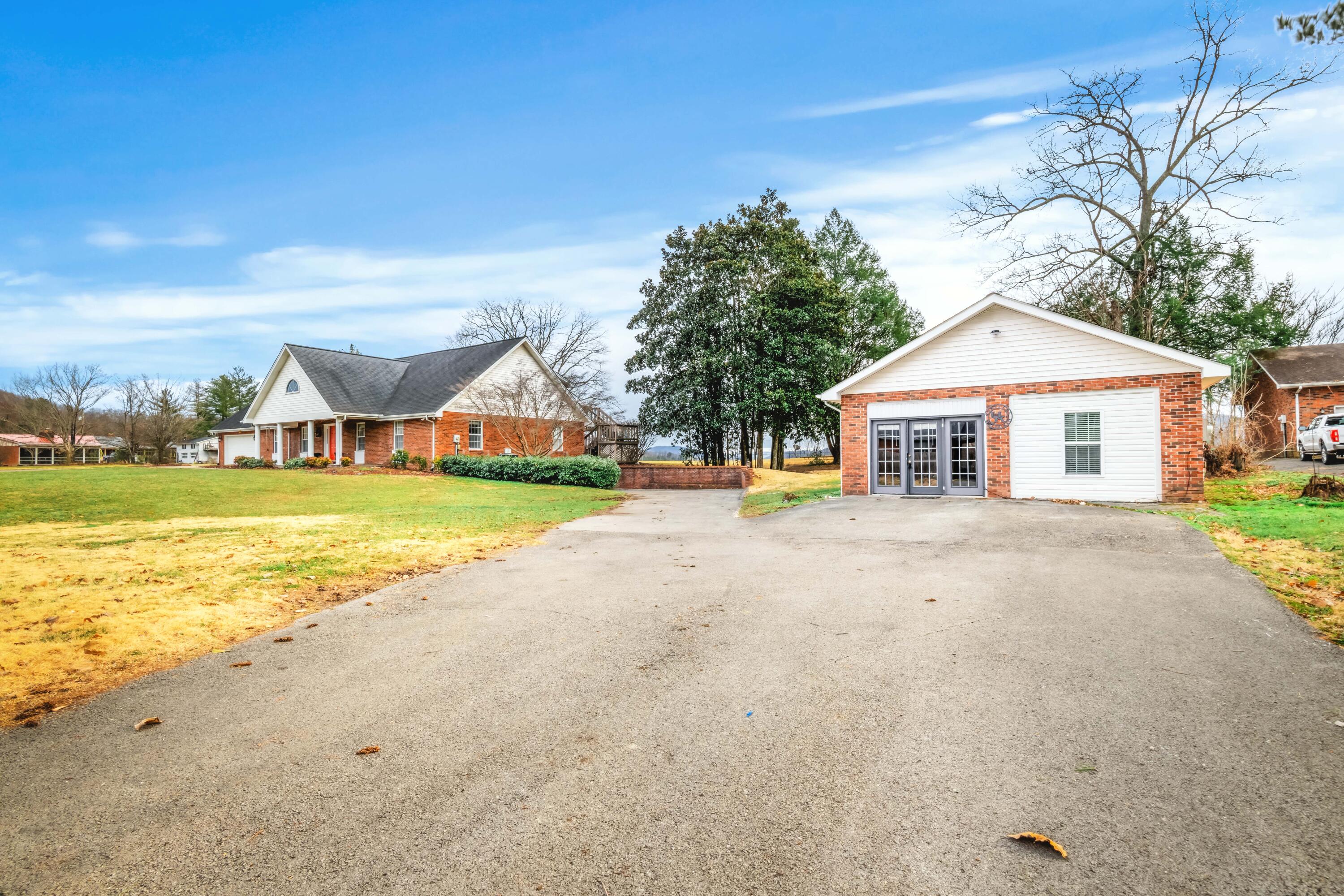 110 Locklin Drive Property Photo 13