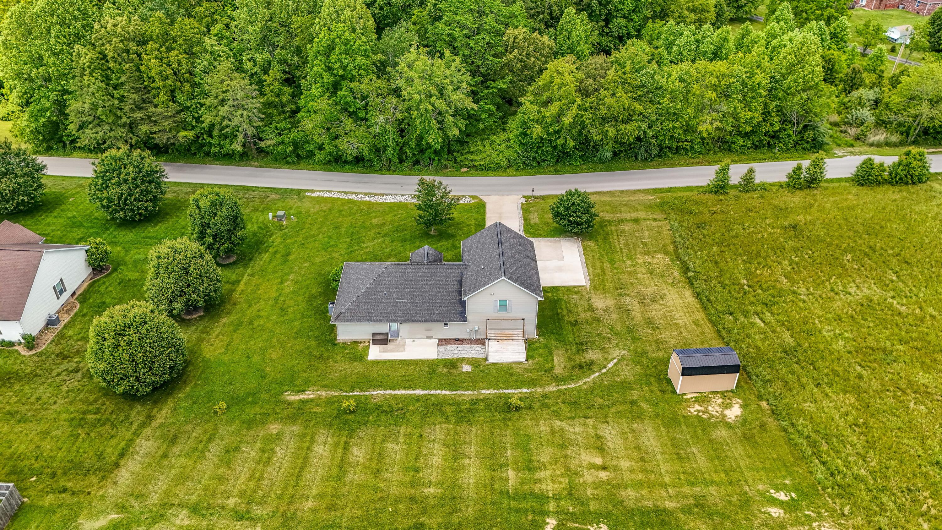 557 Cold Hill Road Property Photo 3
