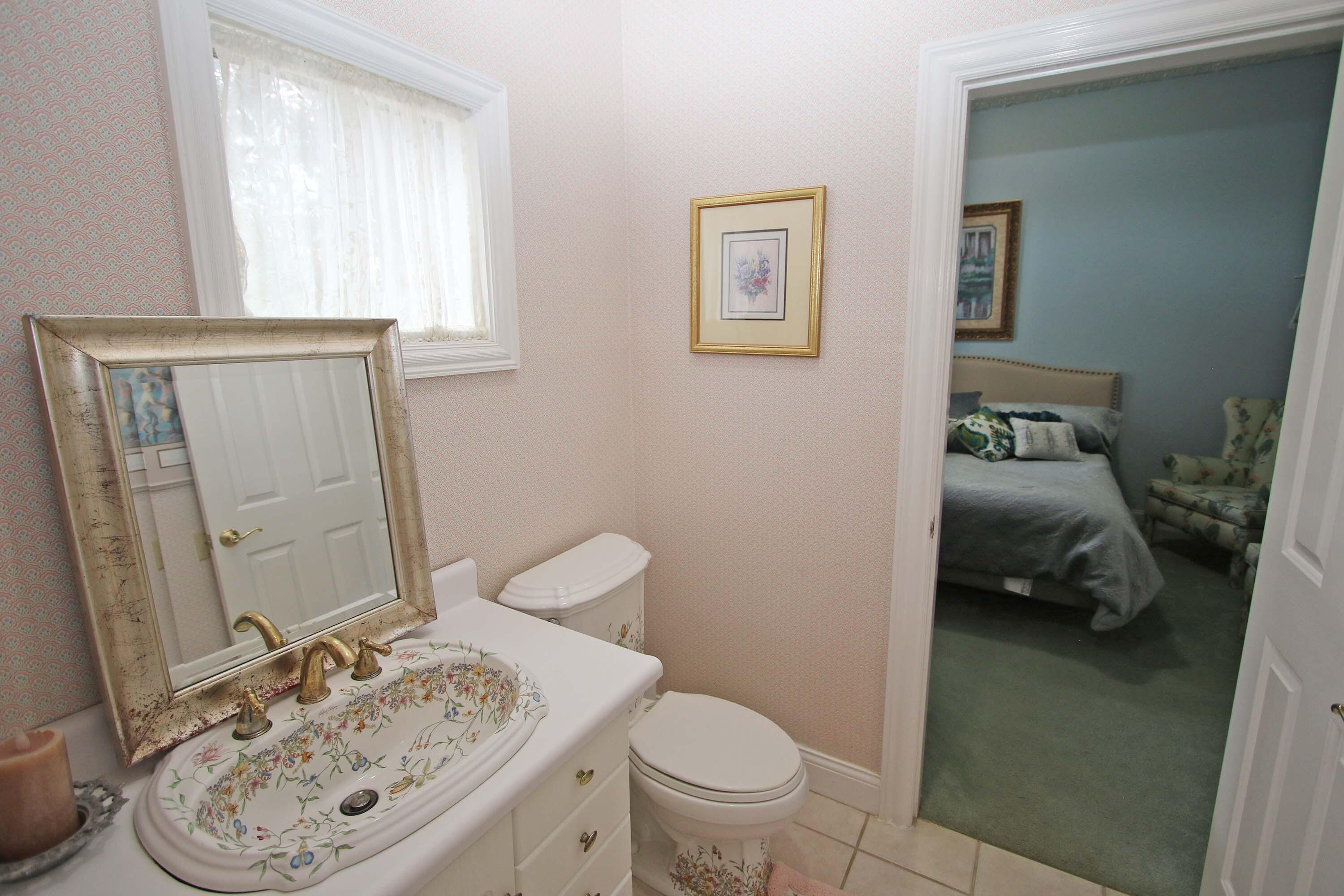 1010 Steele Road Property Photo 24