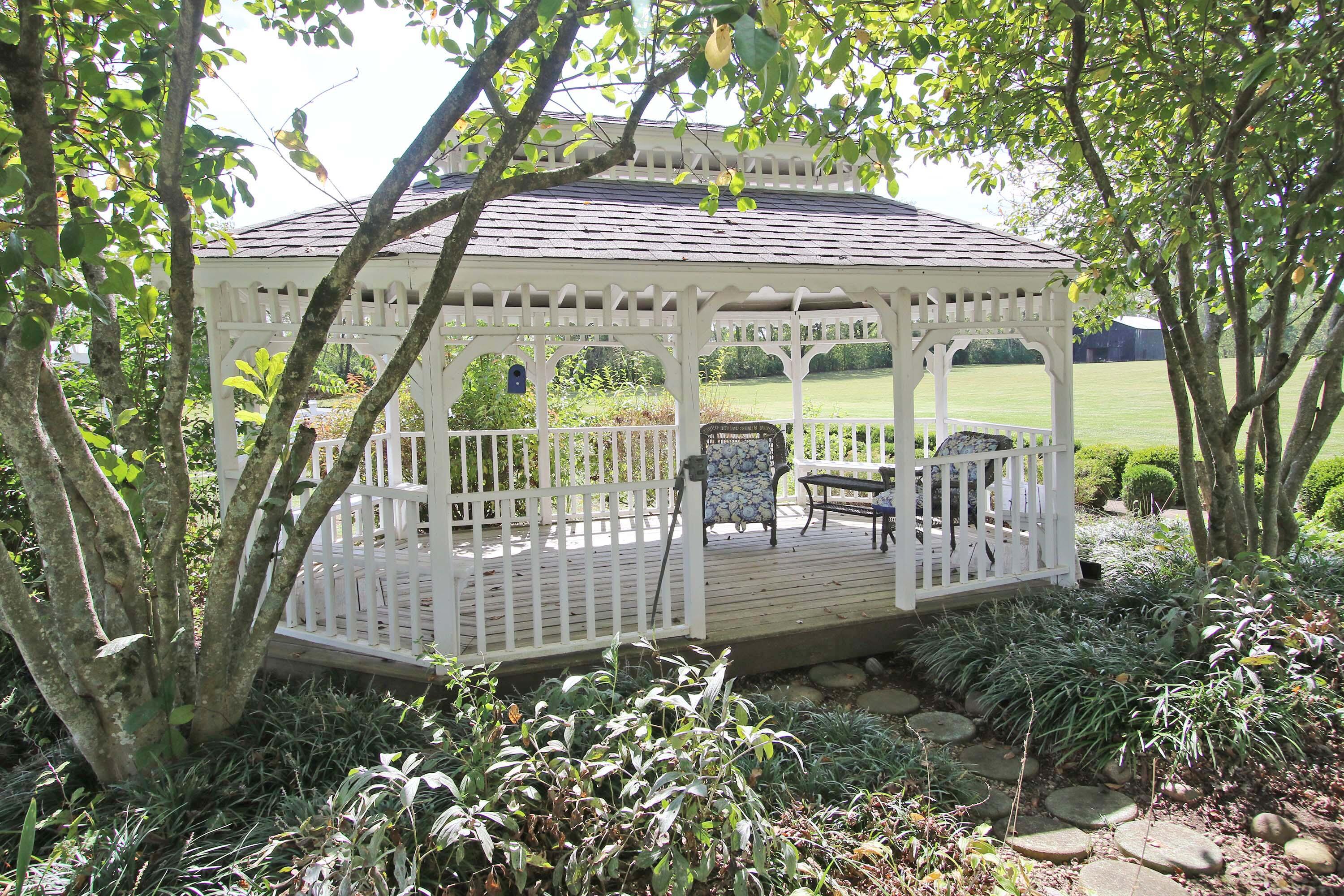 1010 Steele Road Property Photo 48