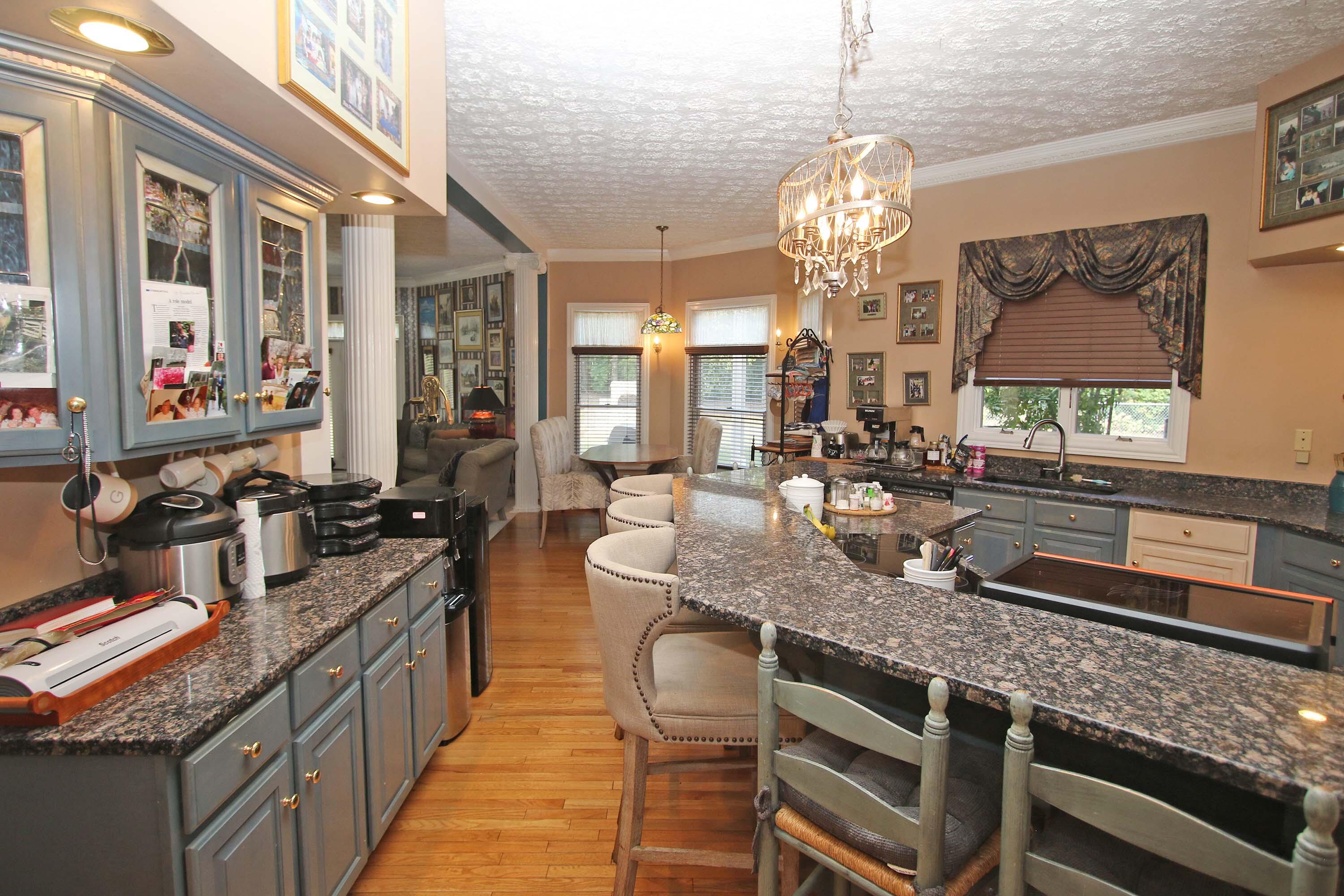 1010 Steele Road Property Photo 17