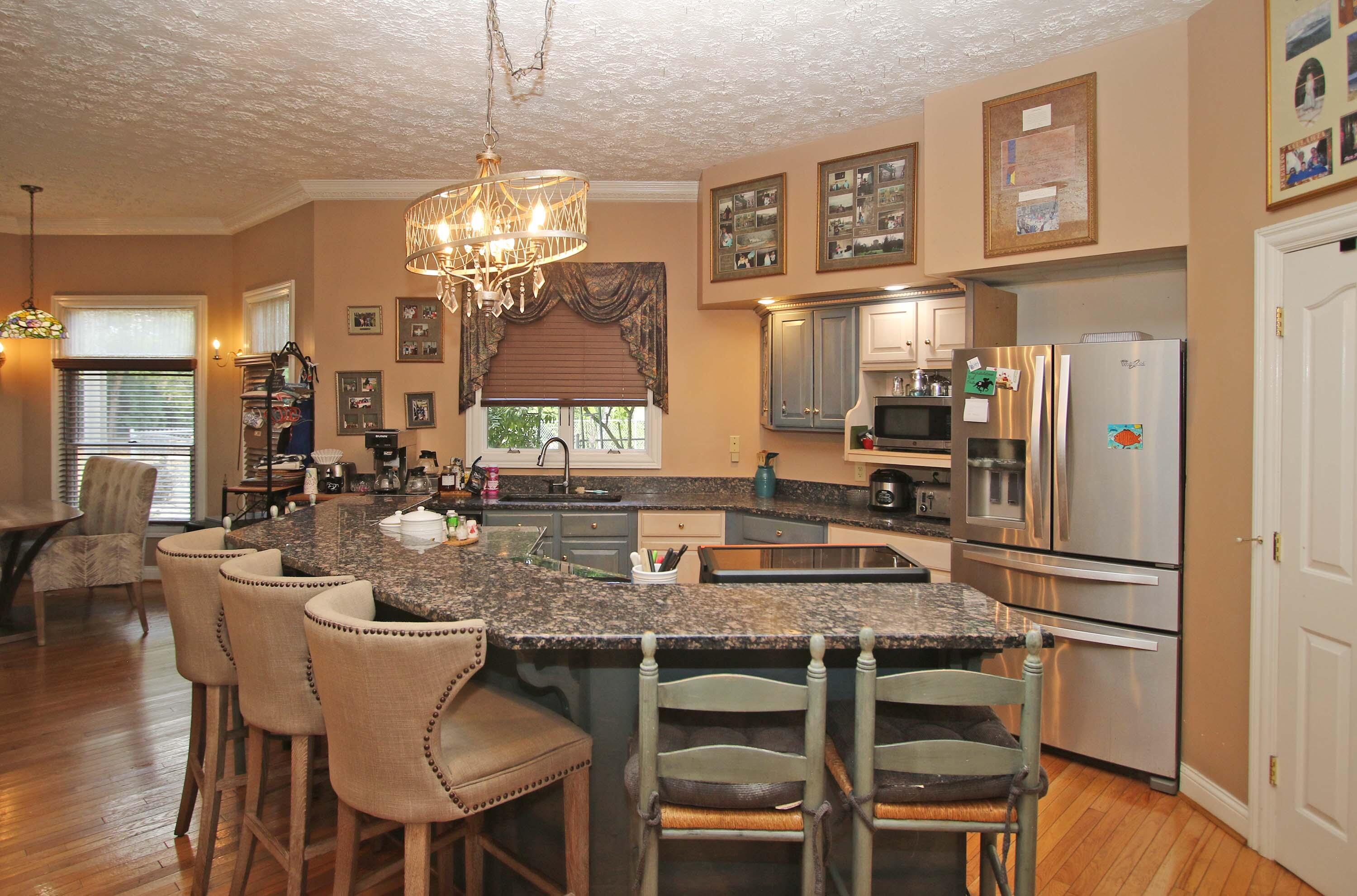 1010 Steele Road Property Photo 18