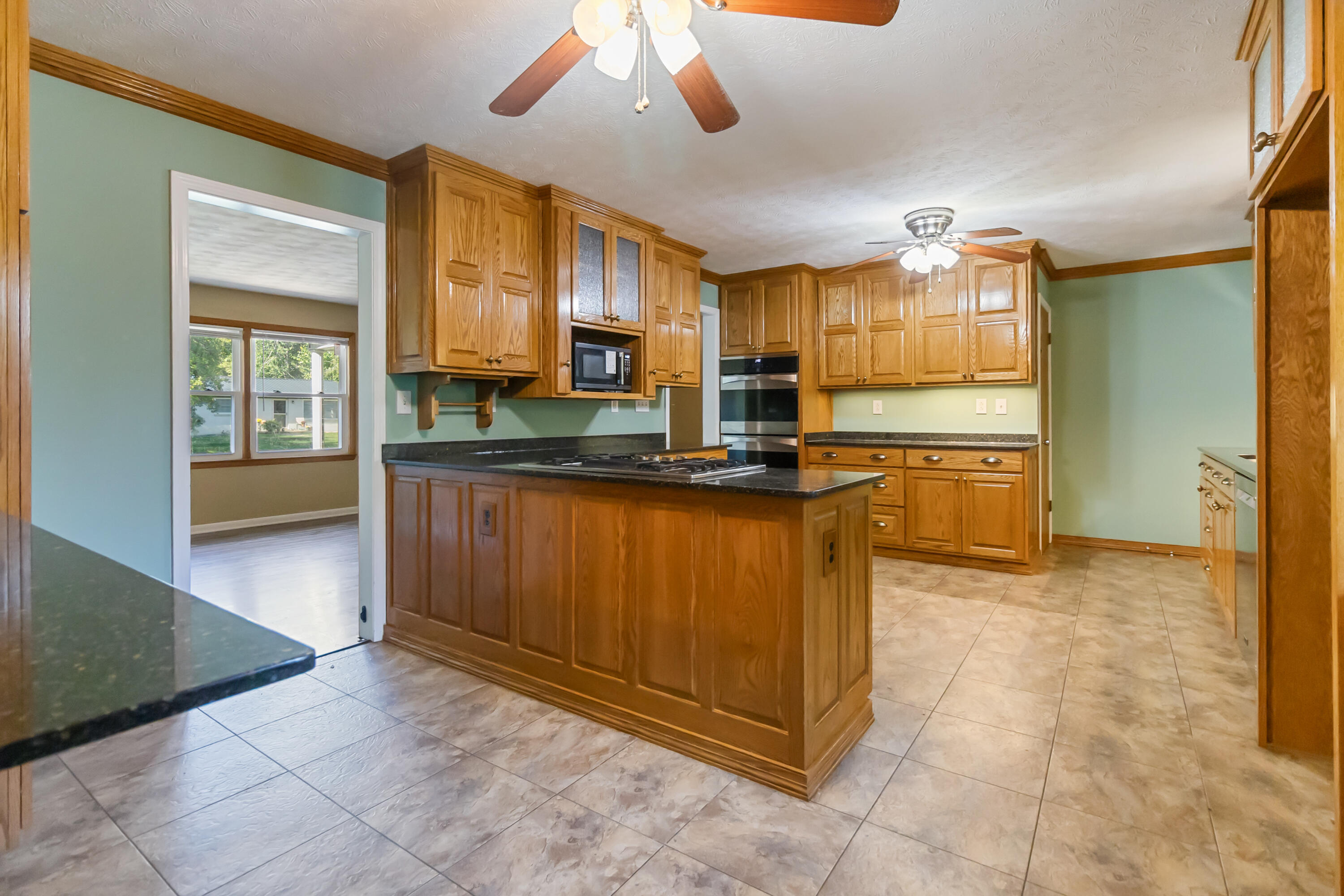 109 Calumet Drive Property Photo 8