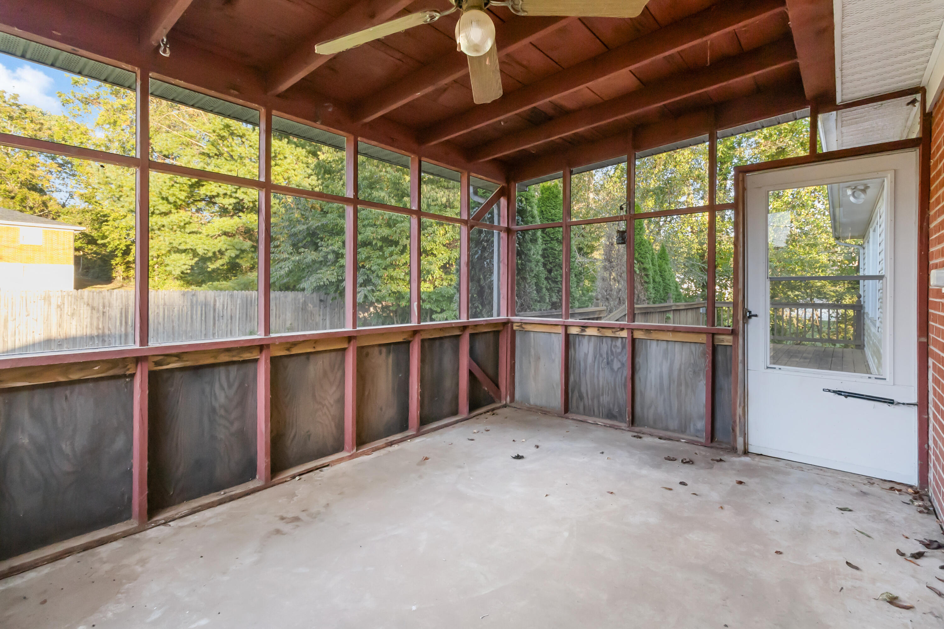 109 Calumet Drive Property Photo 32