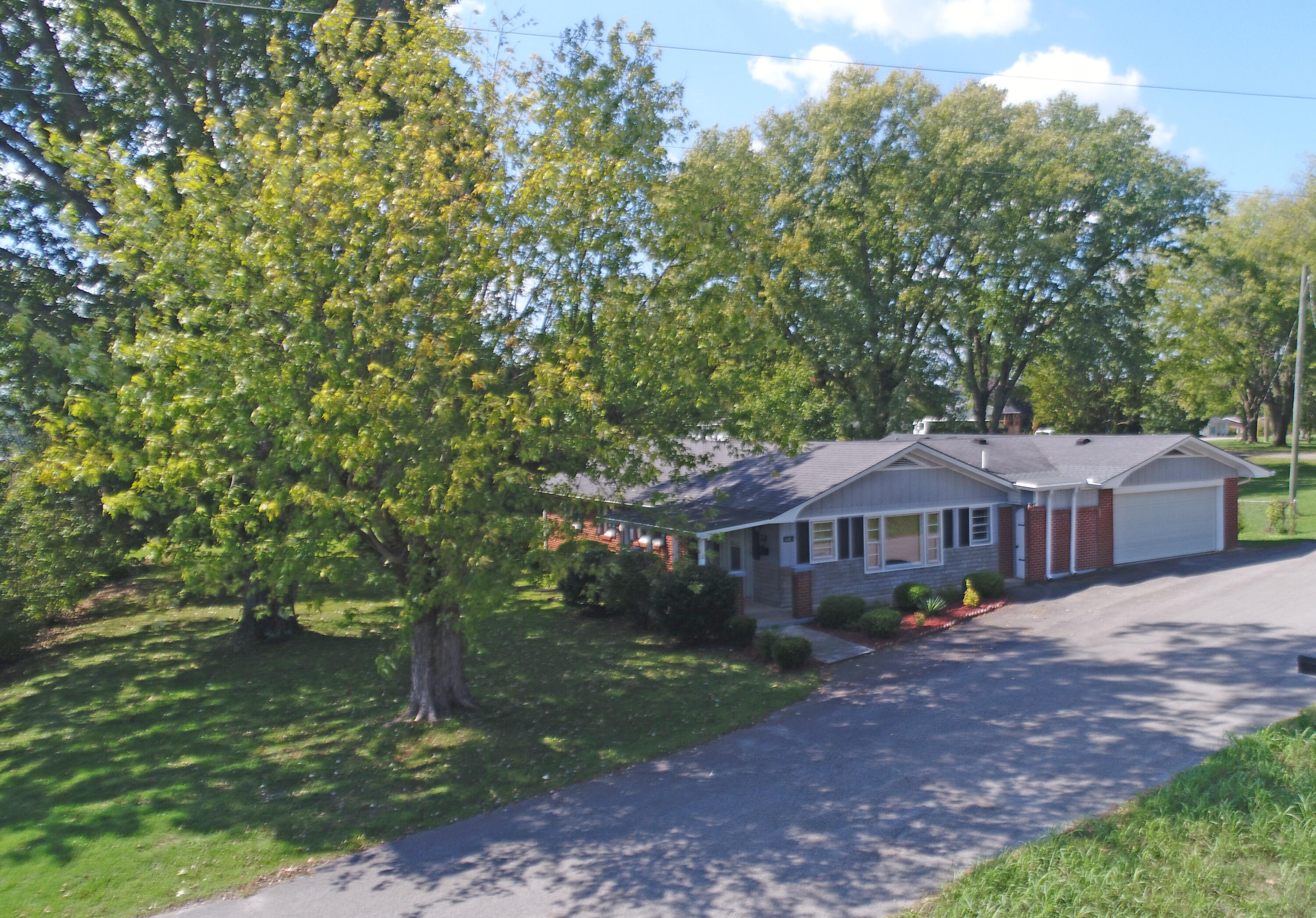 440 Ky-90 Property Photo 2