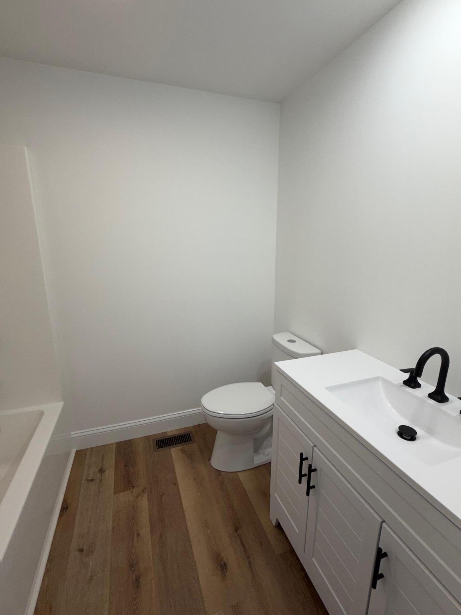 1700 Gordon Hill Pike Property Photo 11