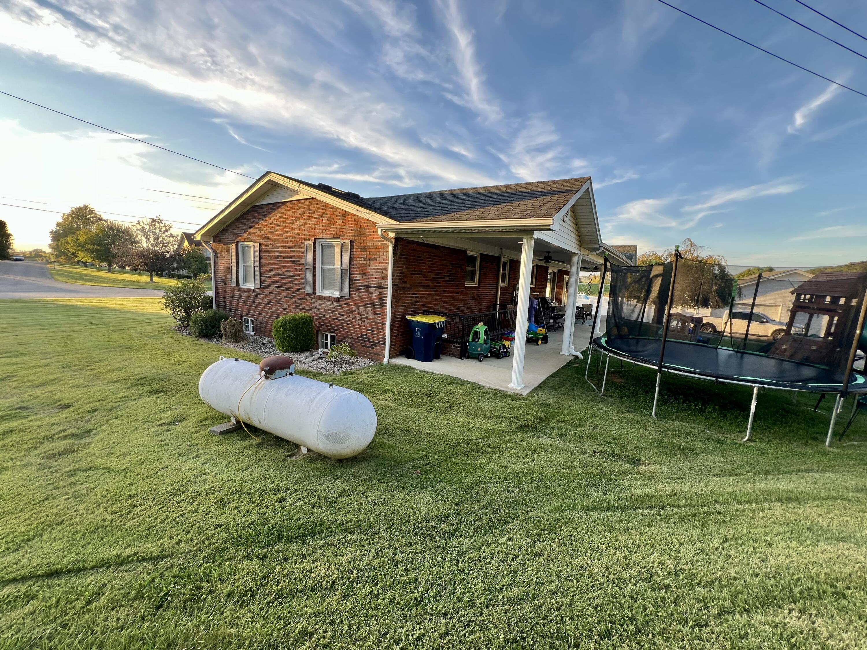 207 Maretburg Road Property Photo 8