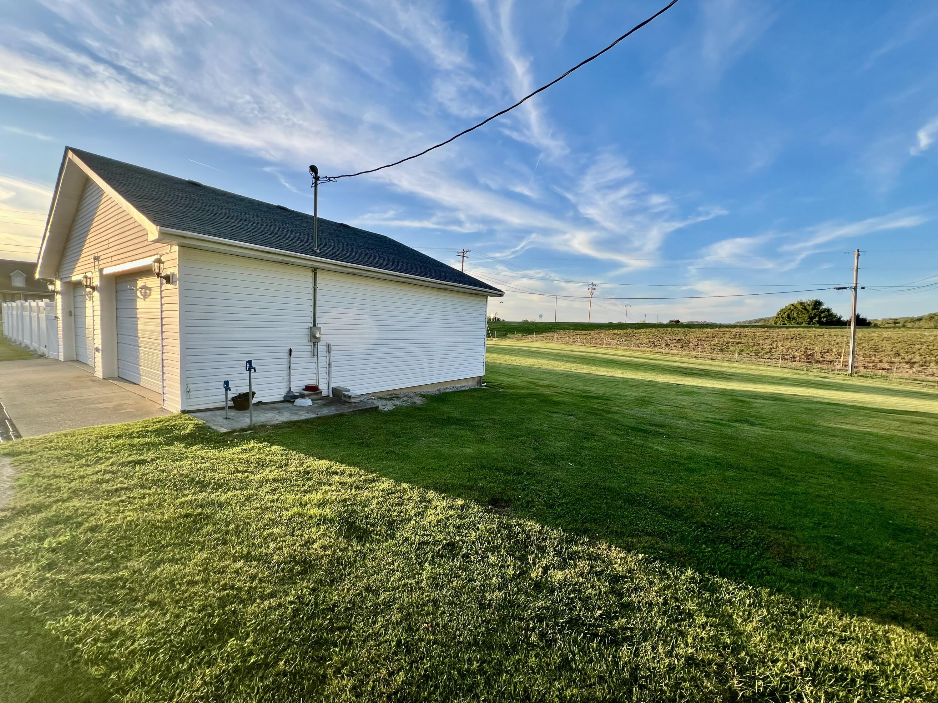 207 Maretburg Road Property Photo 15
