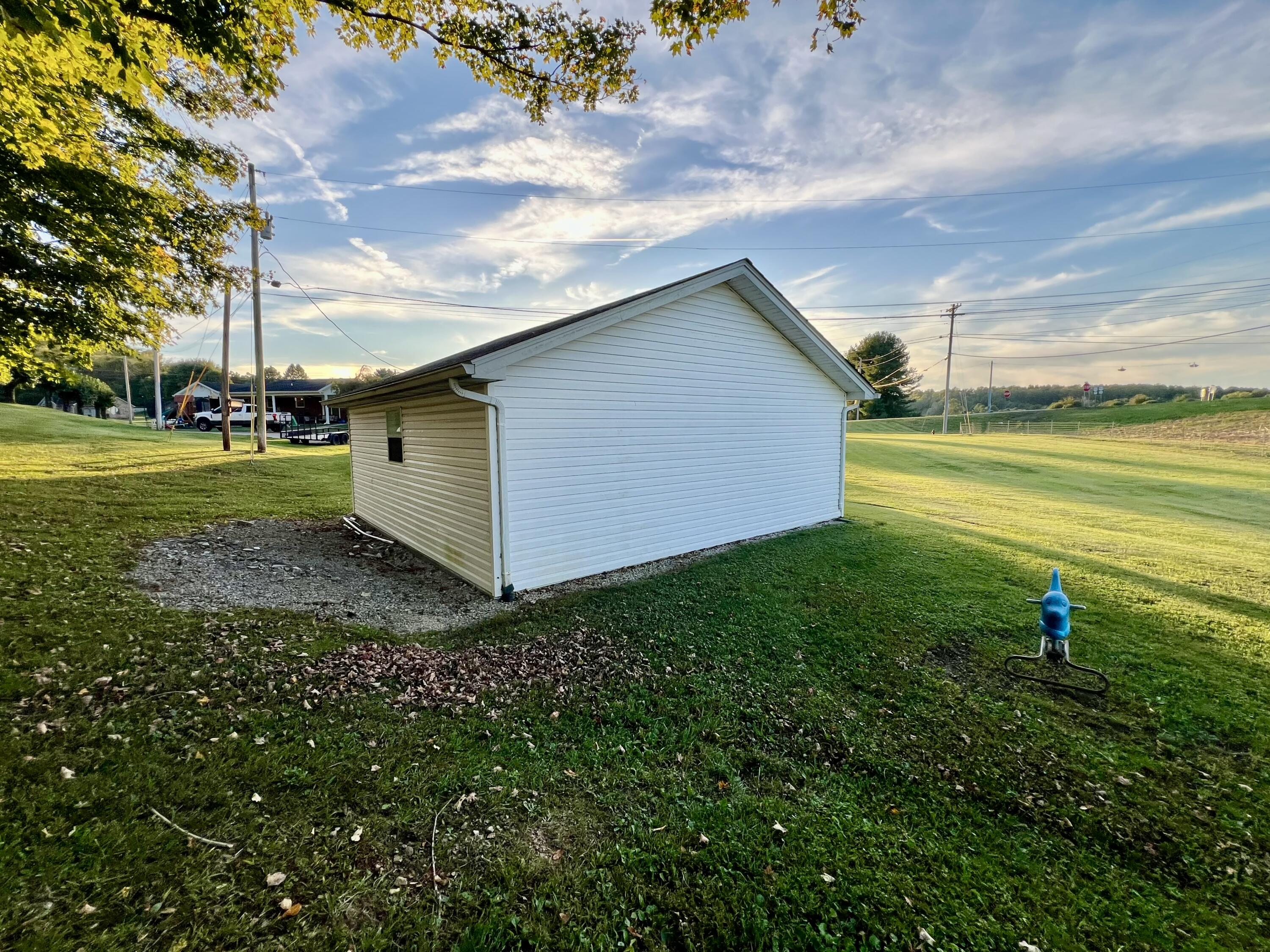 207 Maretburg Road Property Photo 16