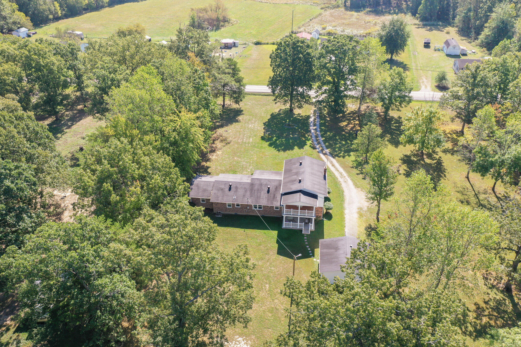 1170 Ky-698 Property Photo 3