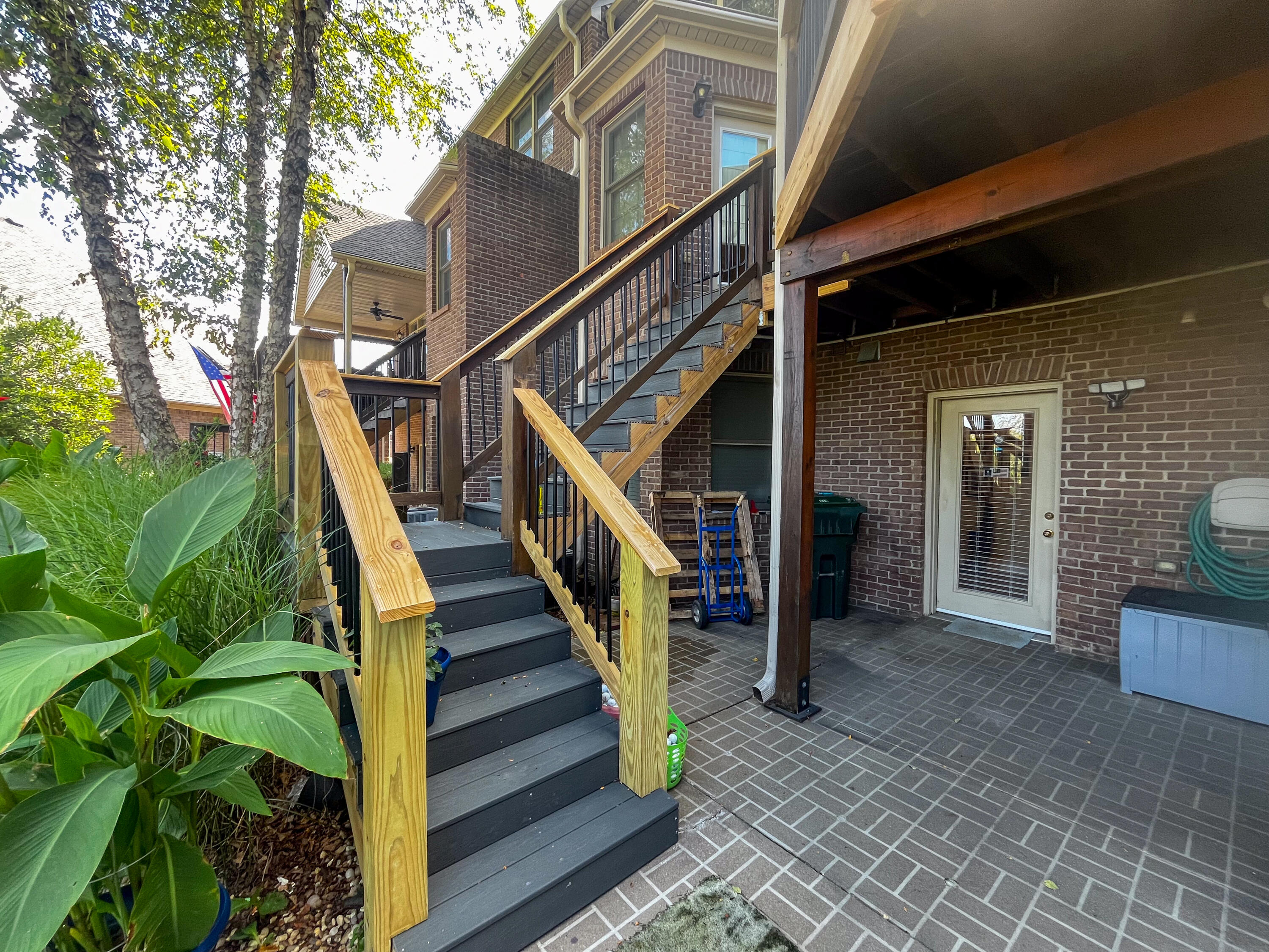 114 Bethpage Path Property Photo 6