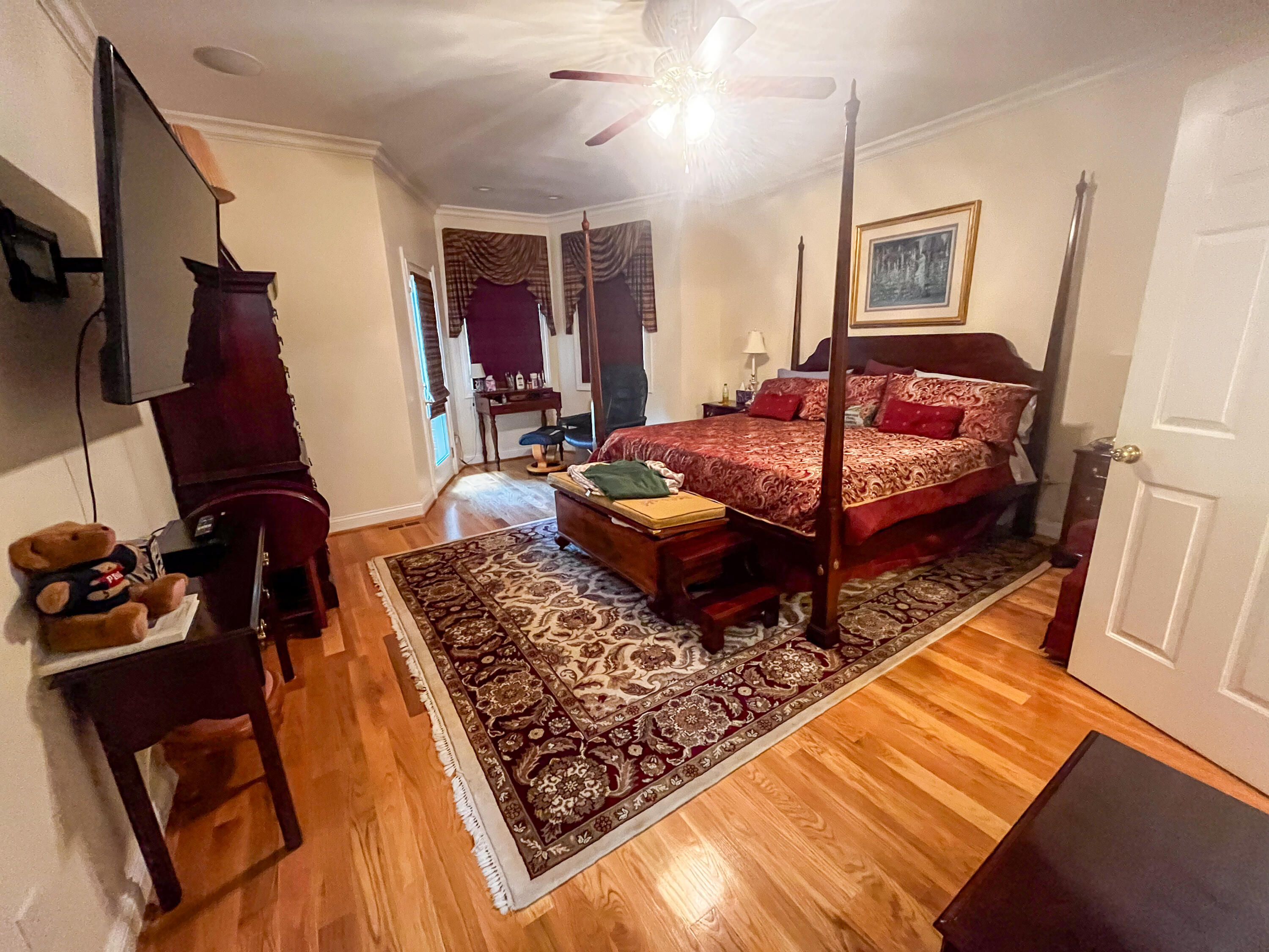 114 Bethpage Path Property Photo 13