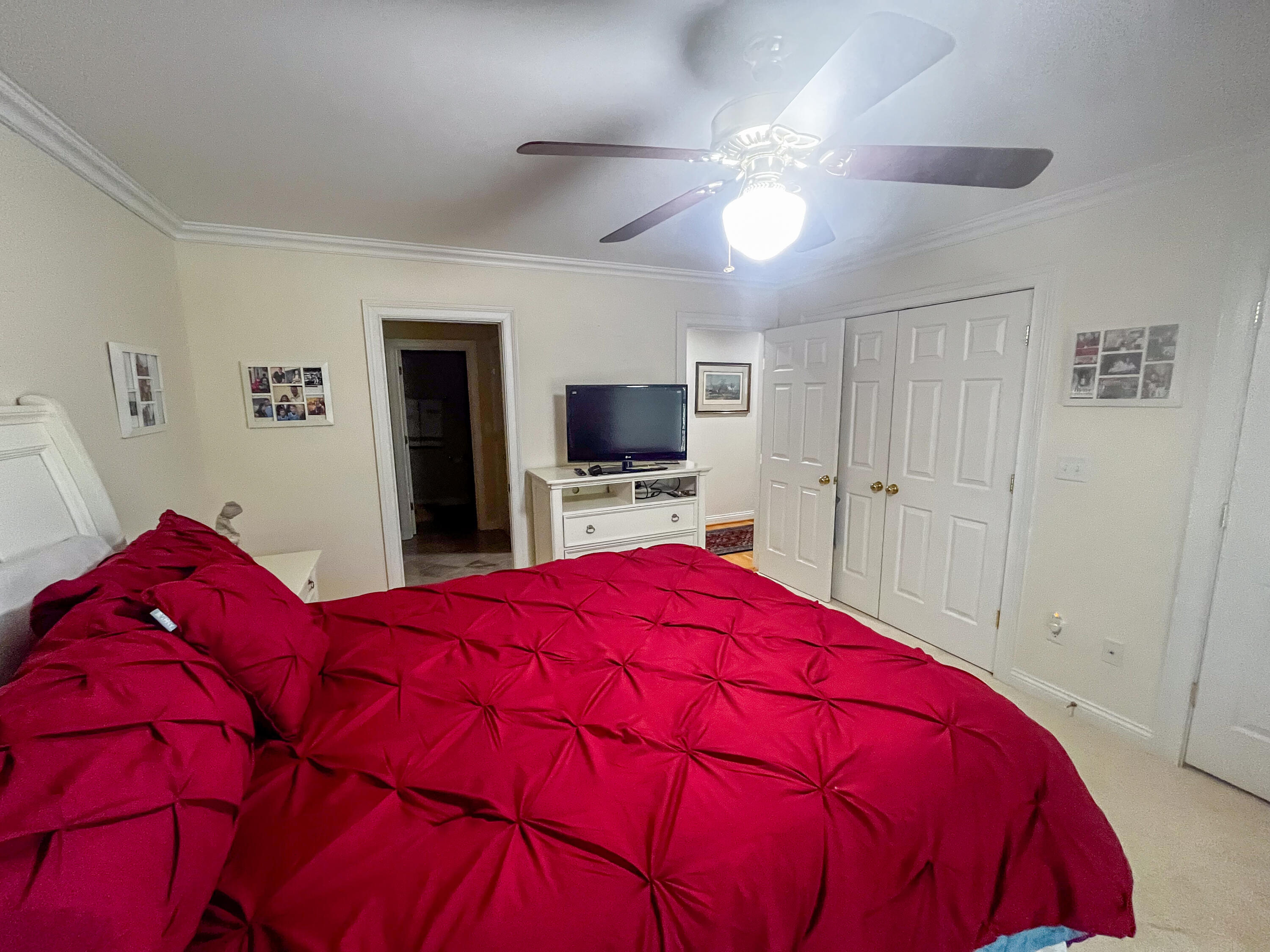 114 Bethpage Path Property Photo 22