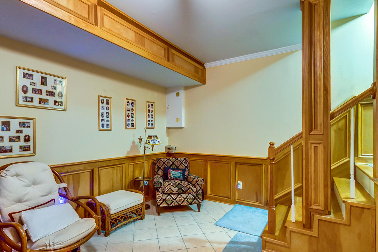 114 Bethpage Path Property Photo 35