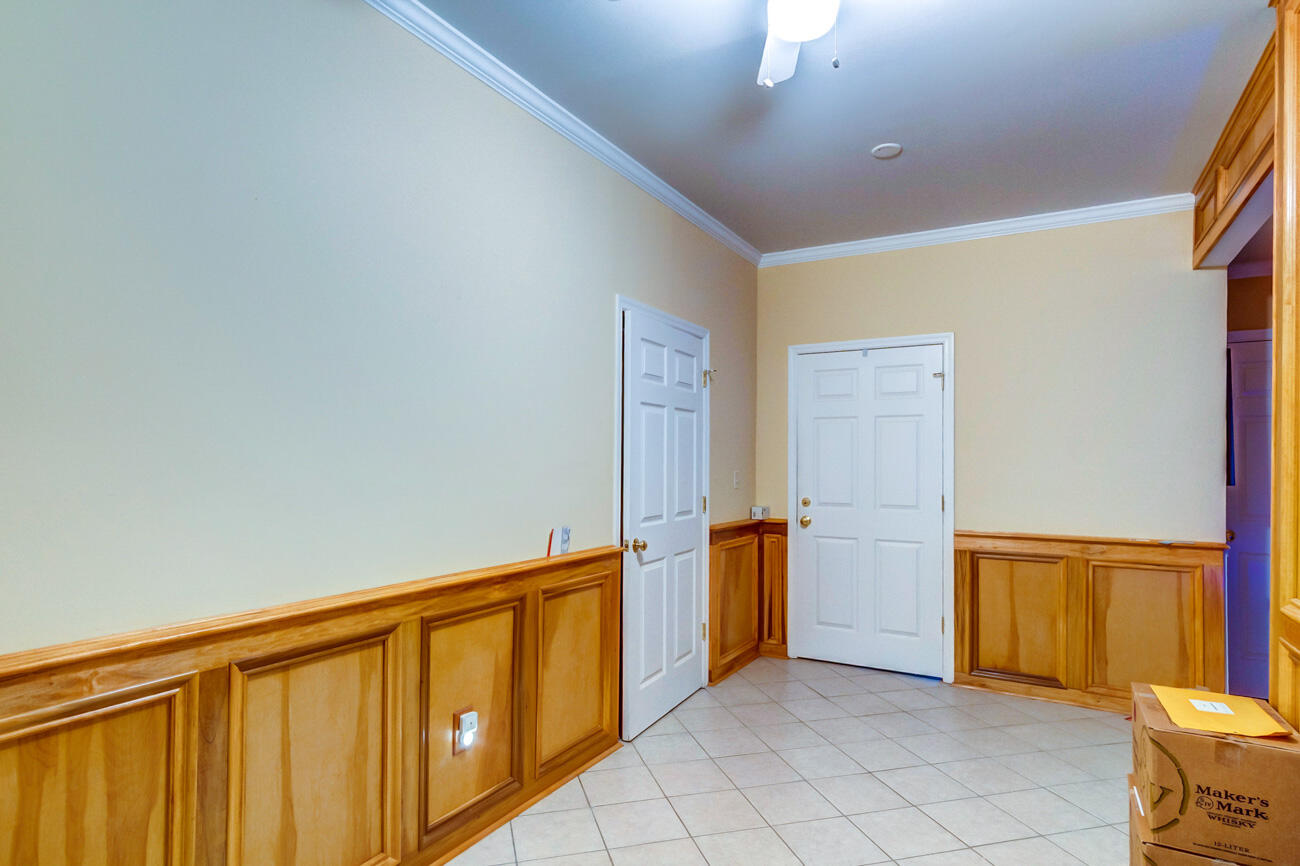 114 Bethpage Path Property Photo 39
