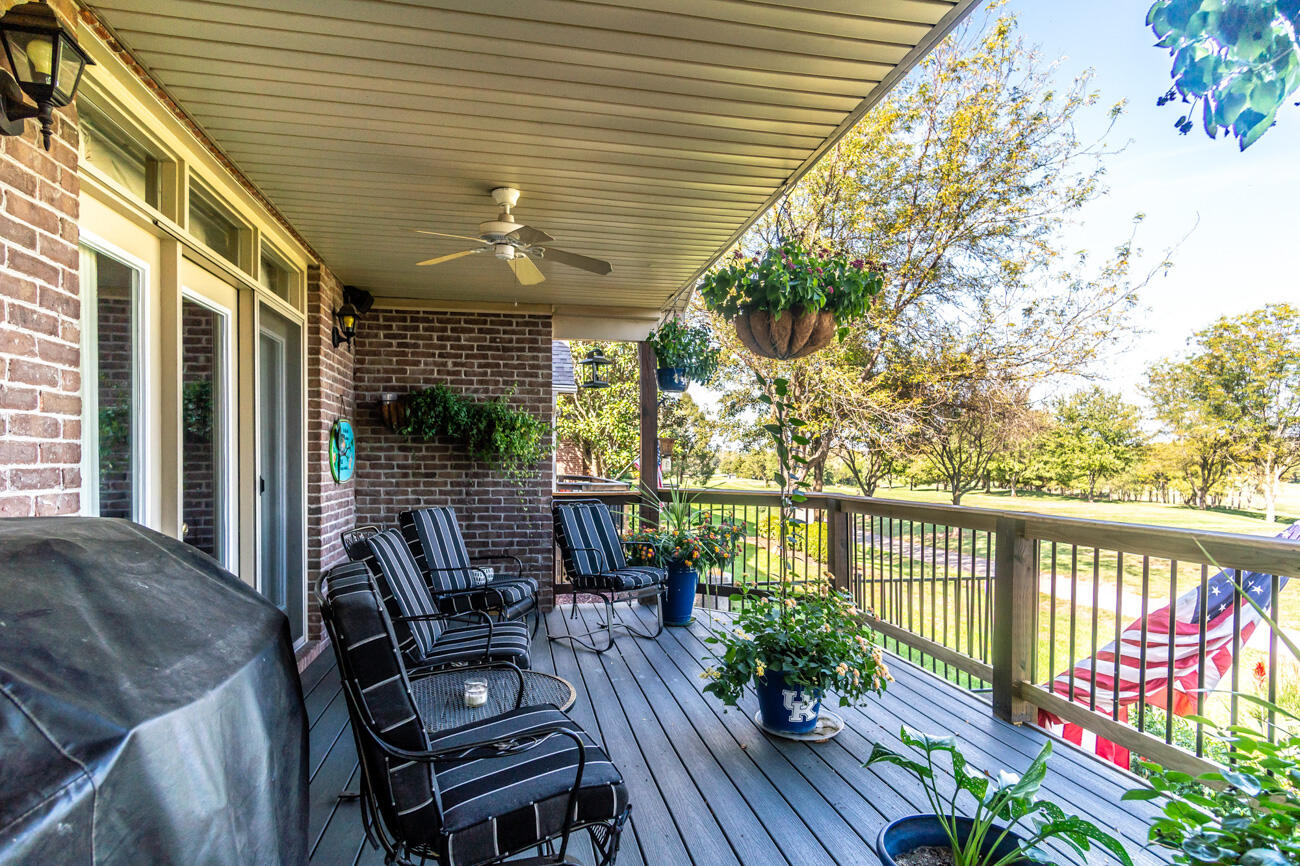 114 Bethpage Path Property Photo 44