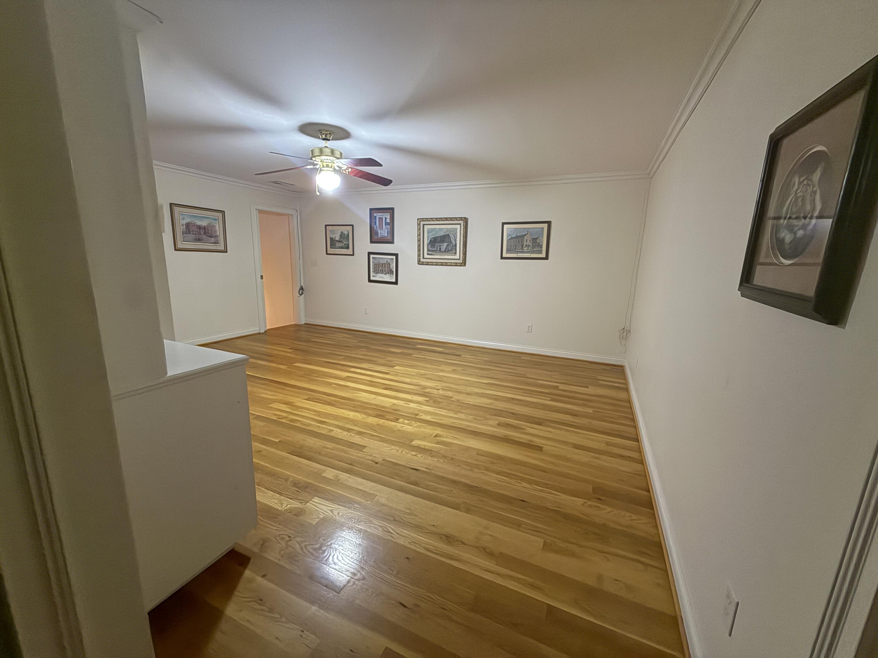 114 Bethpage Path Property Photo 54