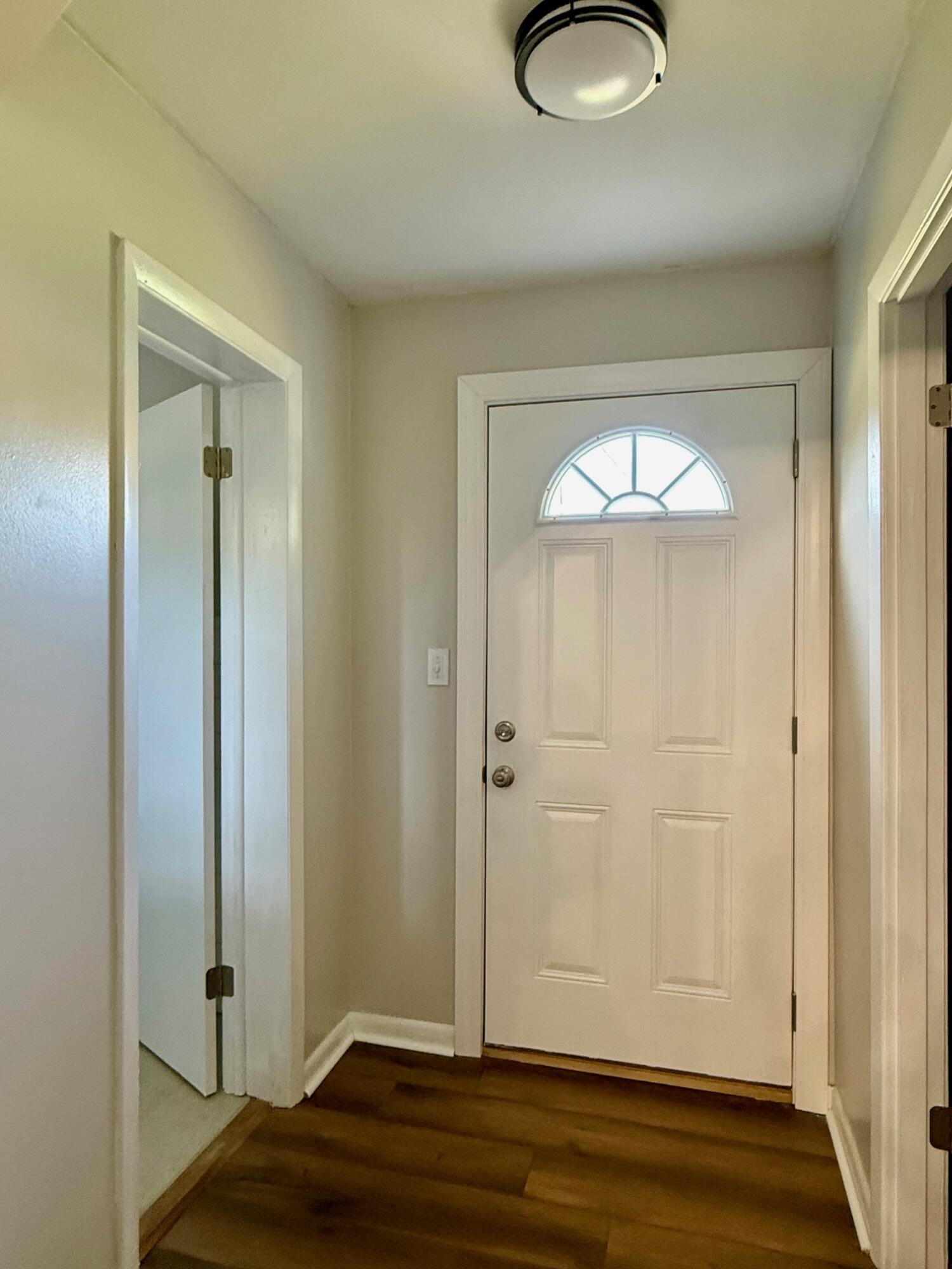 233 River Road Property Photo 12