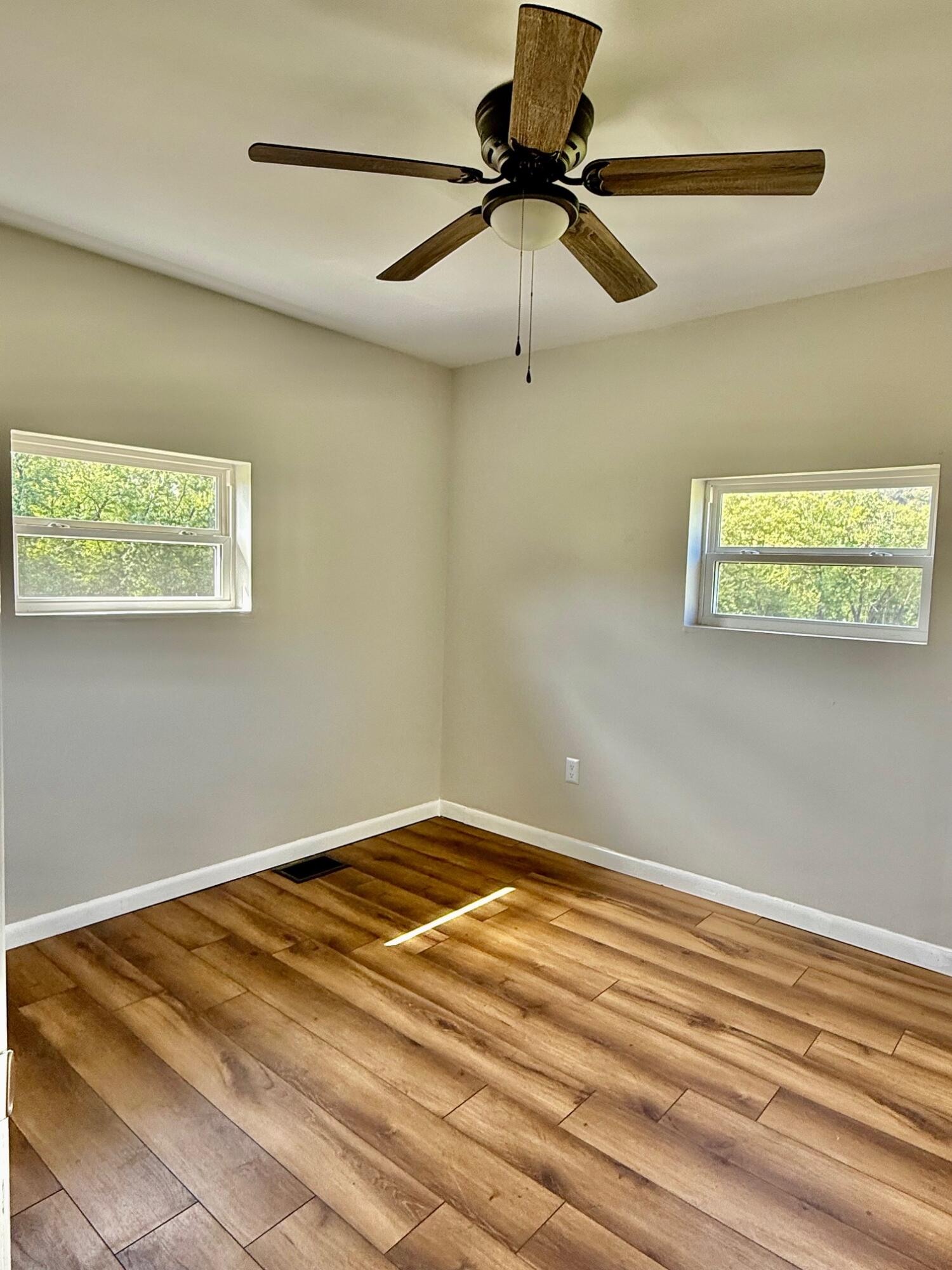 233 River Road Property Photo 21