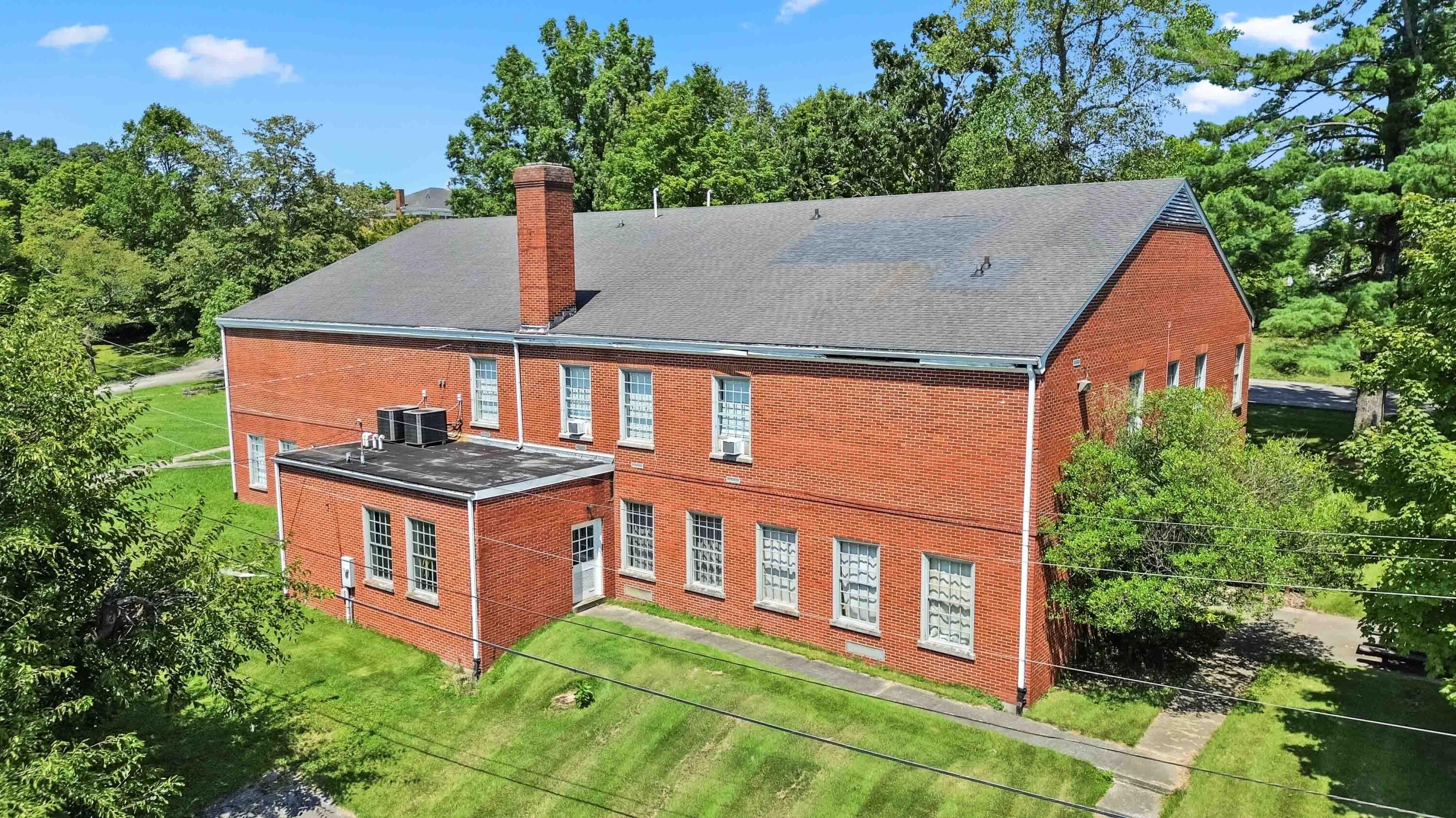 60 Bennett Circle Property Photo 4