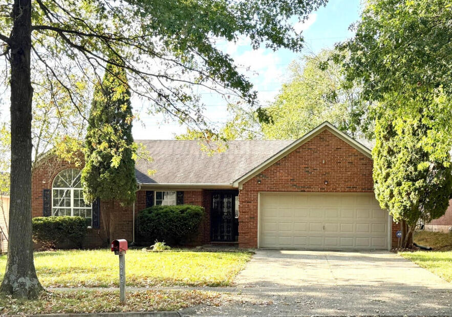 842 Wyndham Hills Drive Property Photo 1