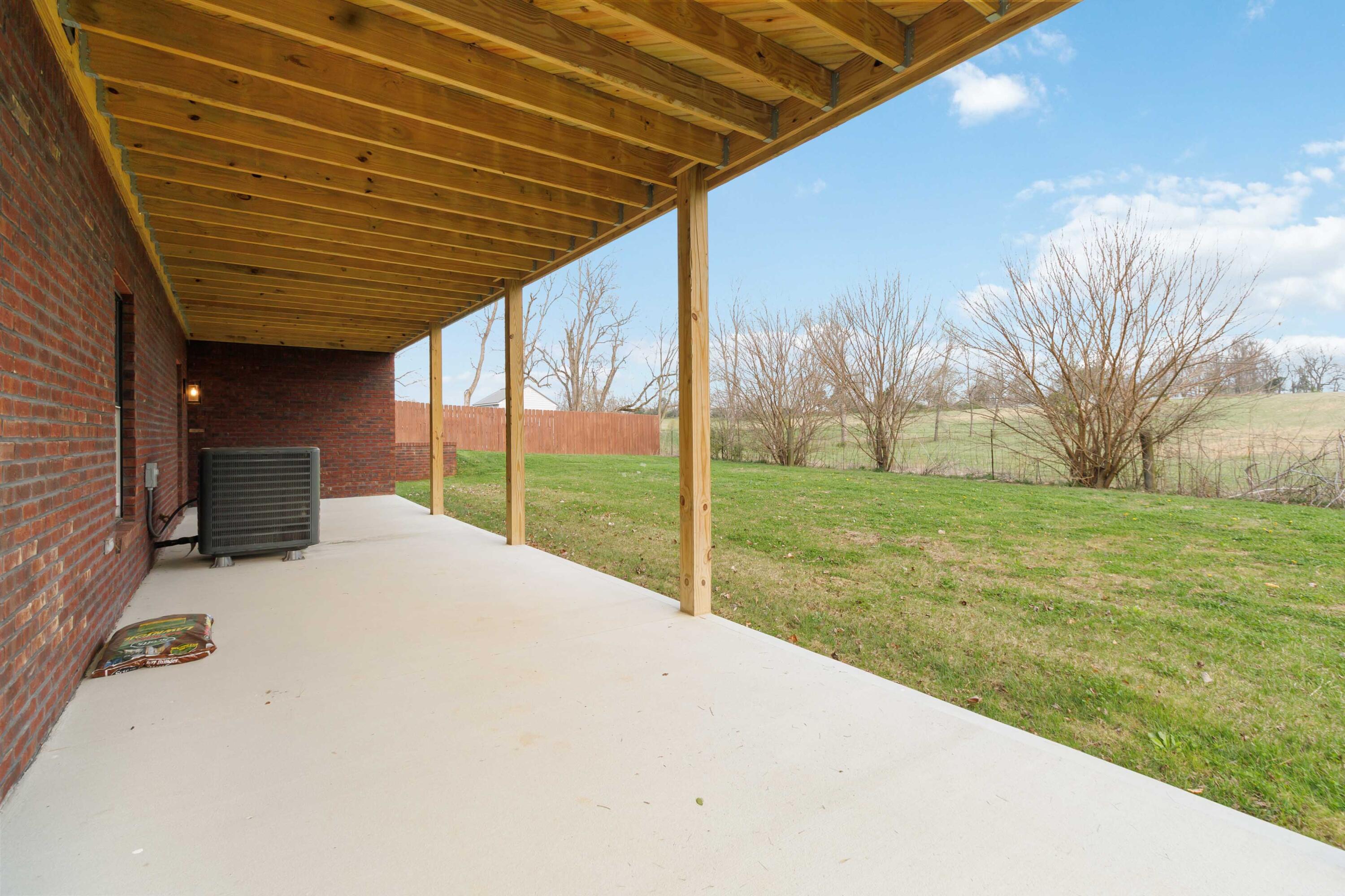 100 Chandler Drive Property Photo 13