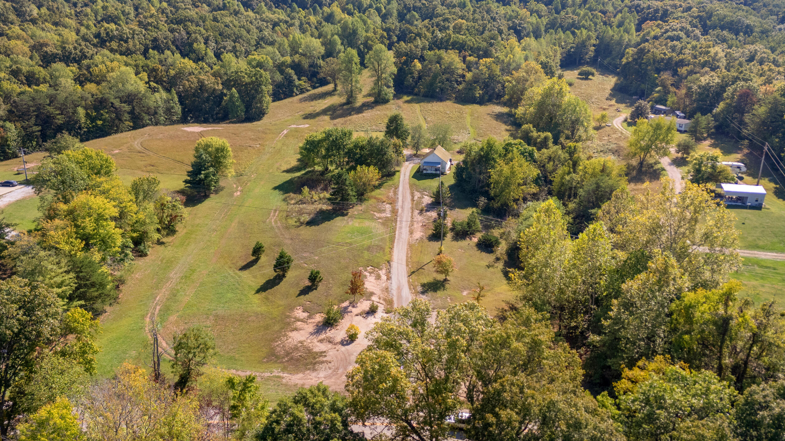 2640 Dreyfus Road Property Photo 1