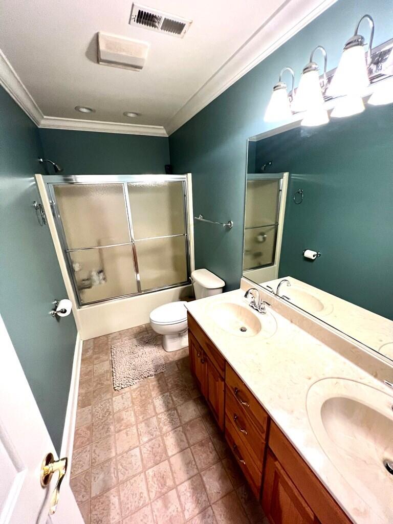 21 Crestwood Circle Property Photo 19